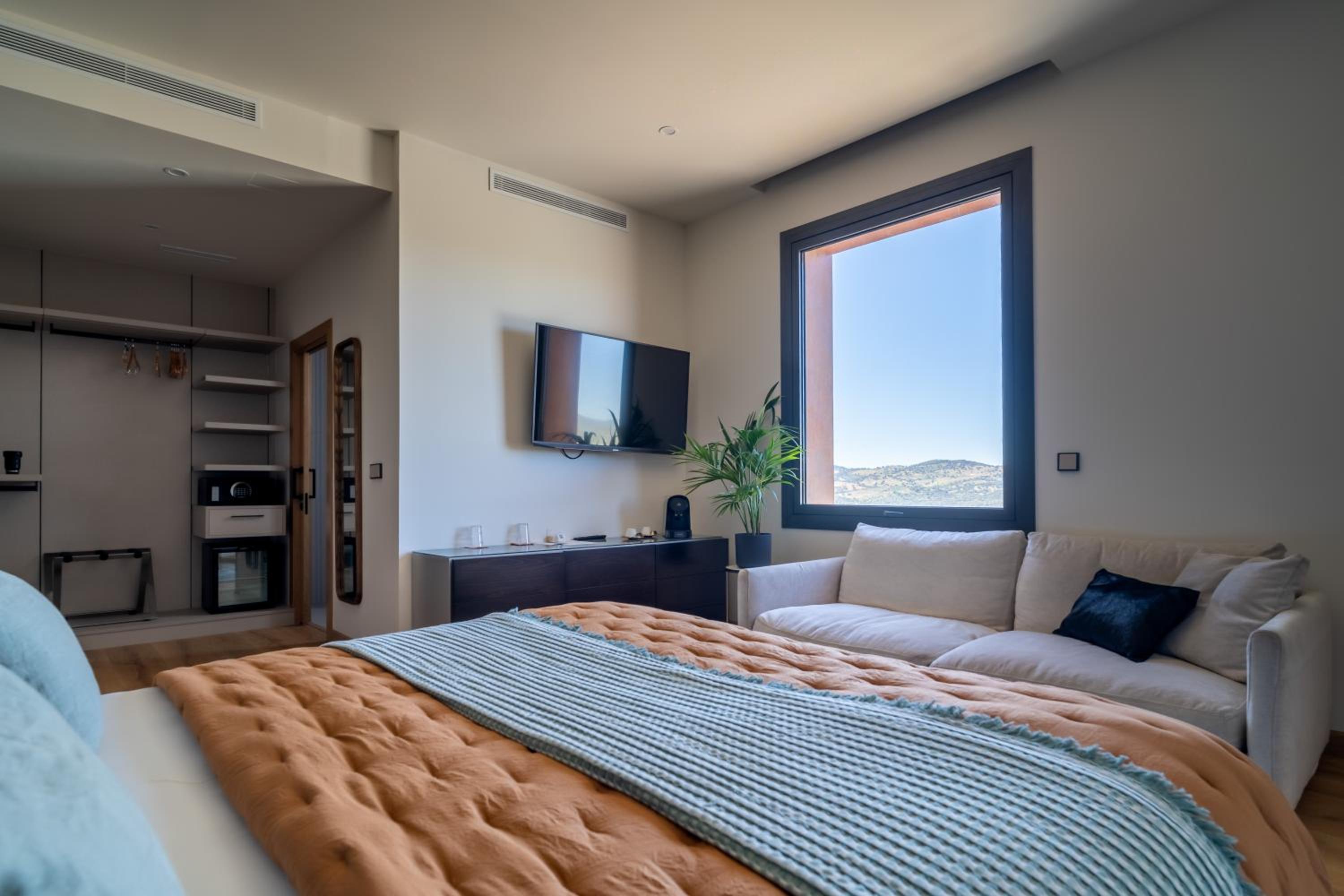 Double Room - Photo 5