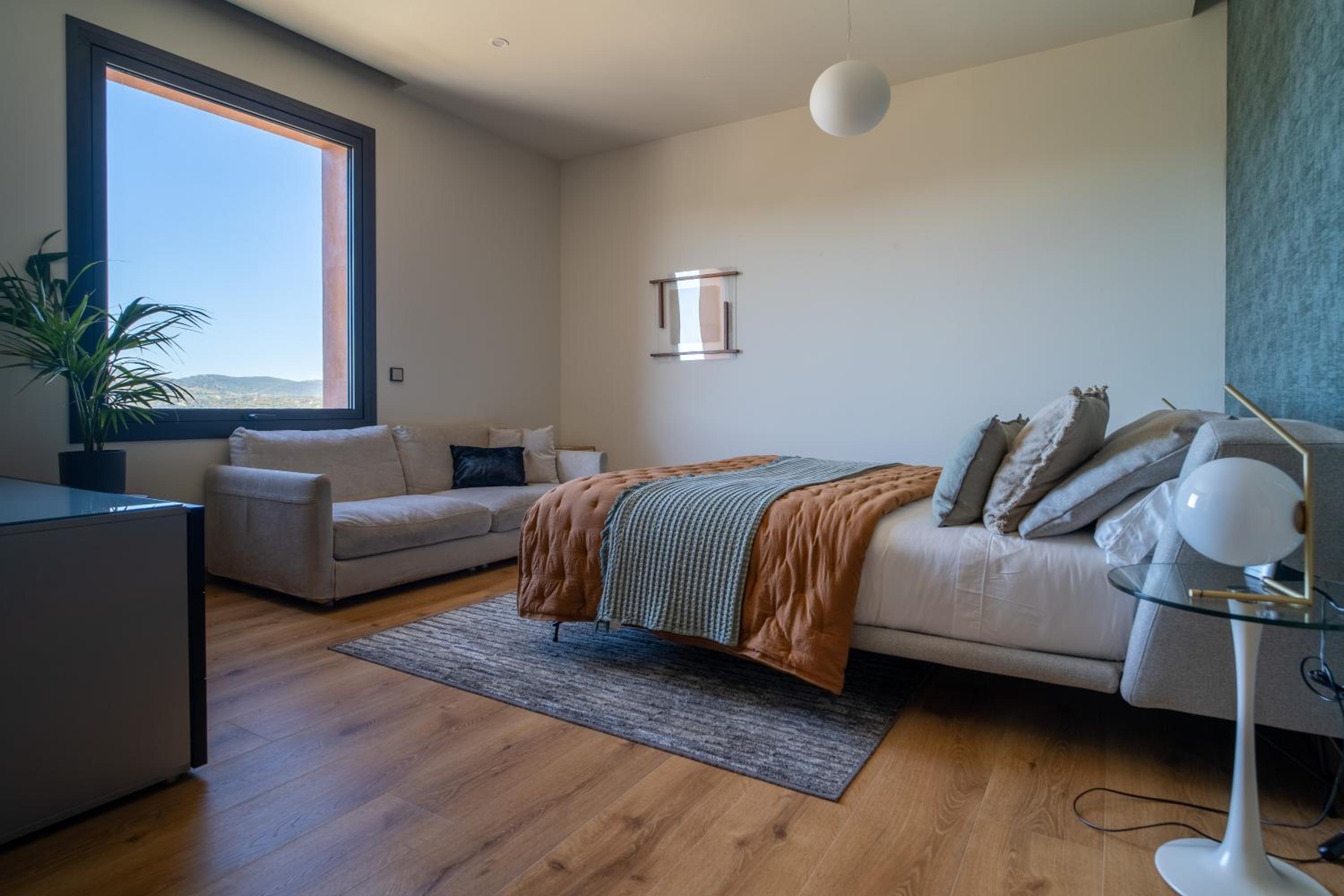 Double Room - Photo 6