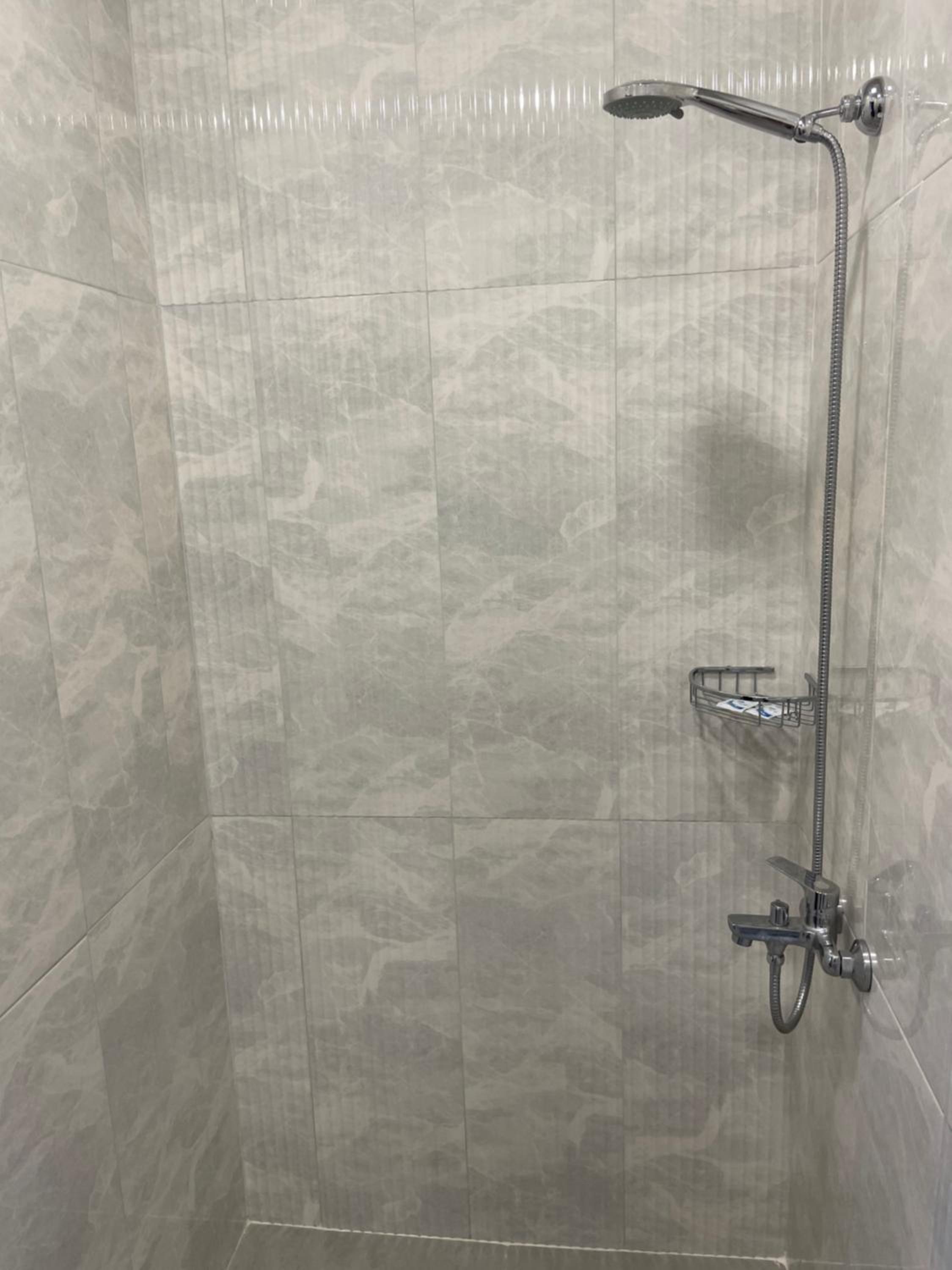 Standard Twin Room with Mountain View photo 2