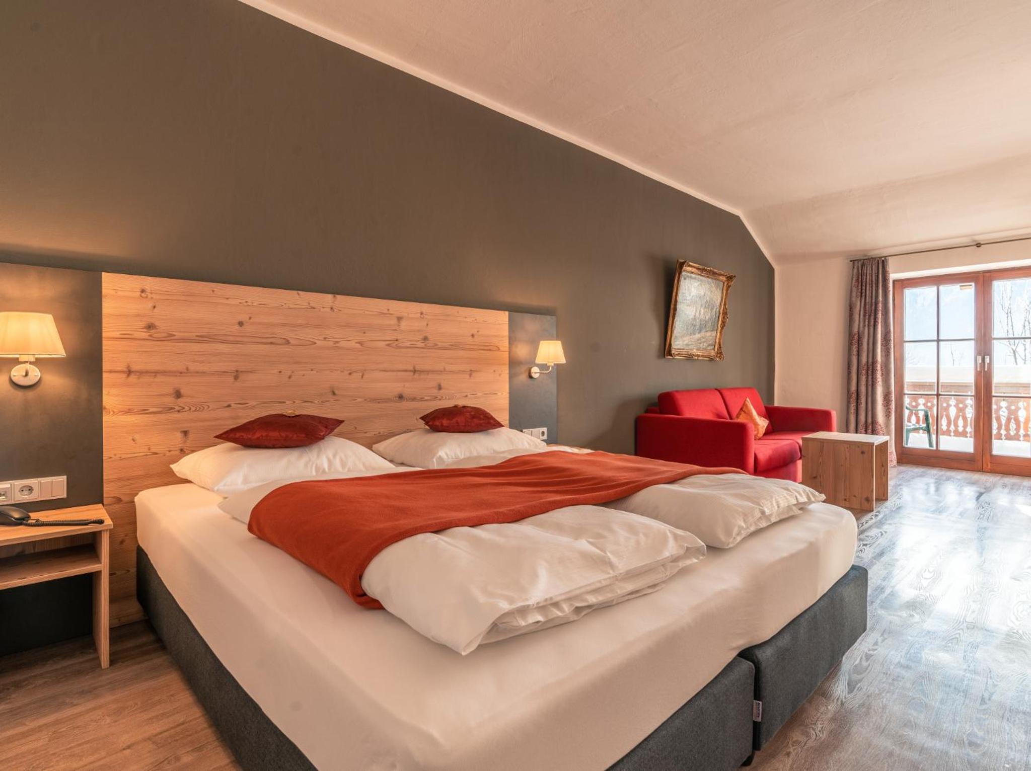 Superior Double Room with Balcony photo 3