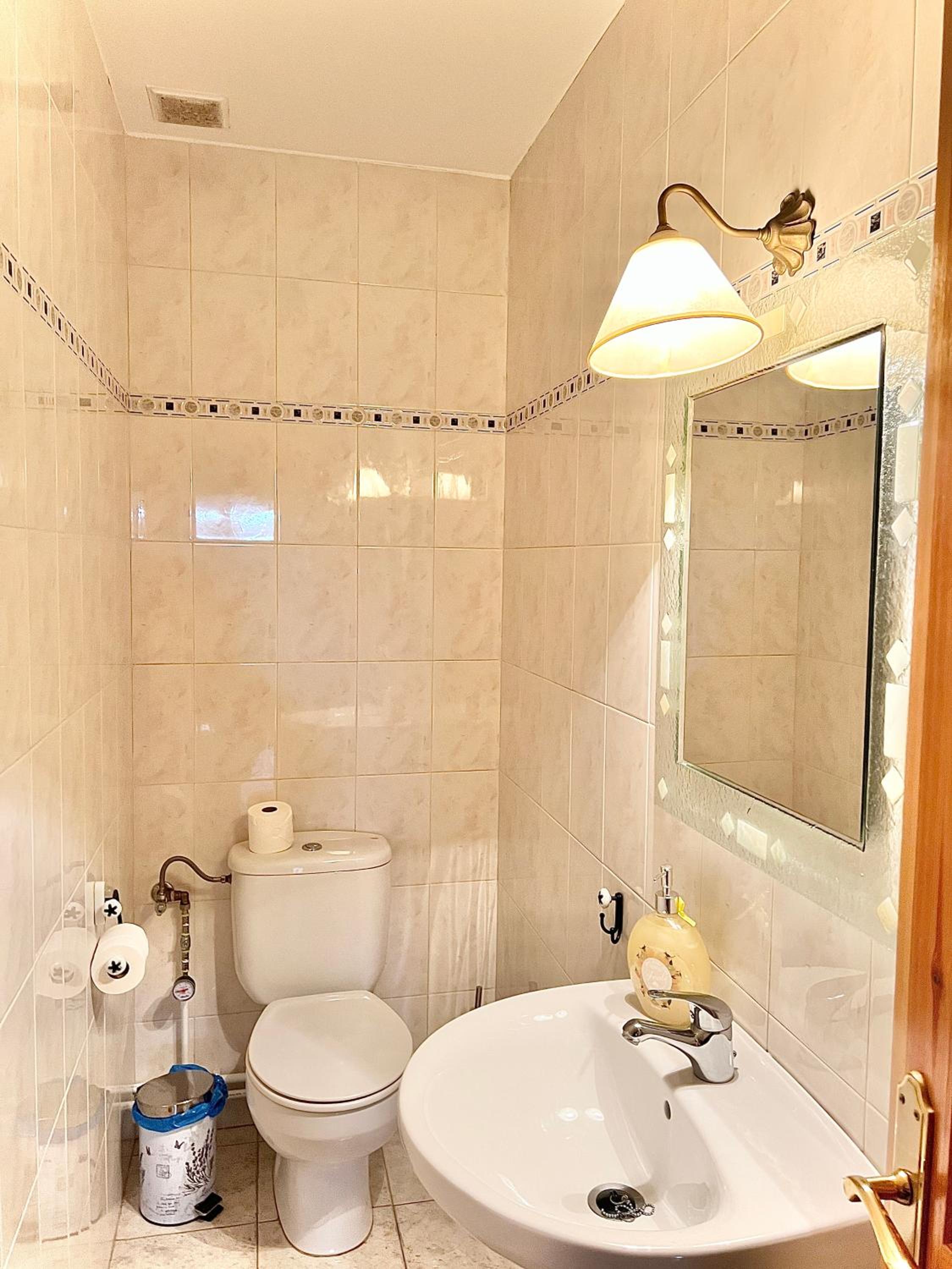 Three-Bedroom Apartment - Photo 14