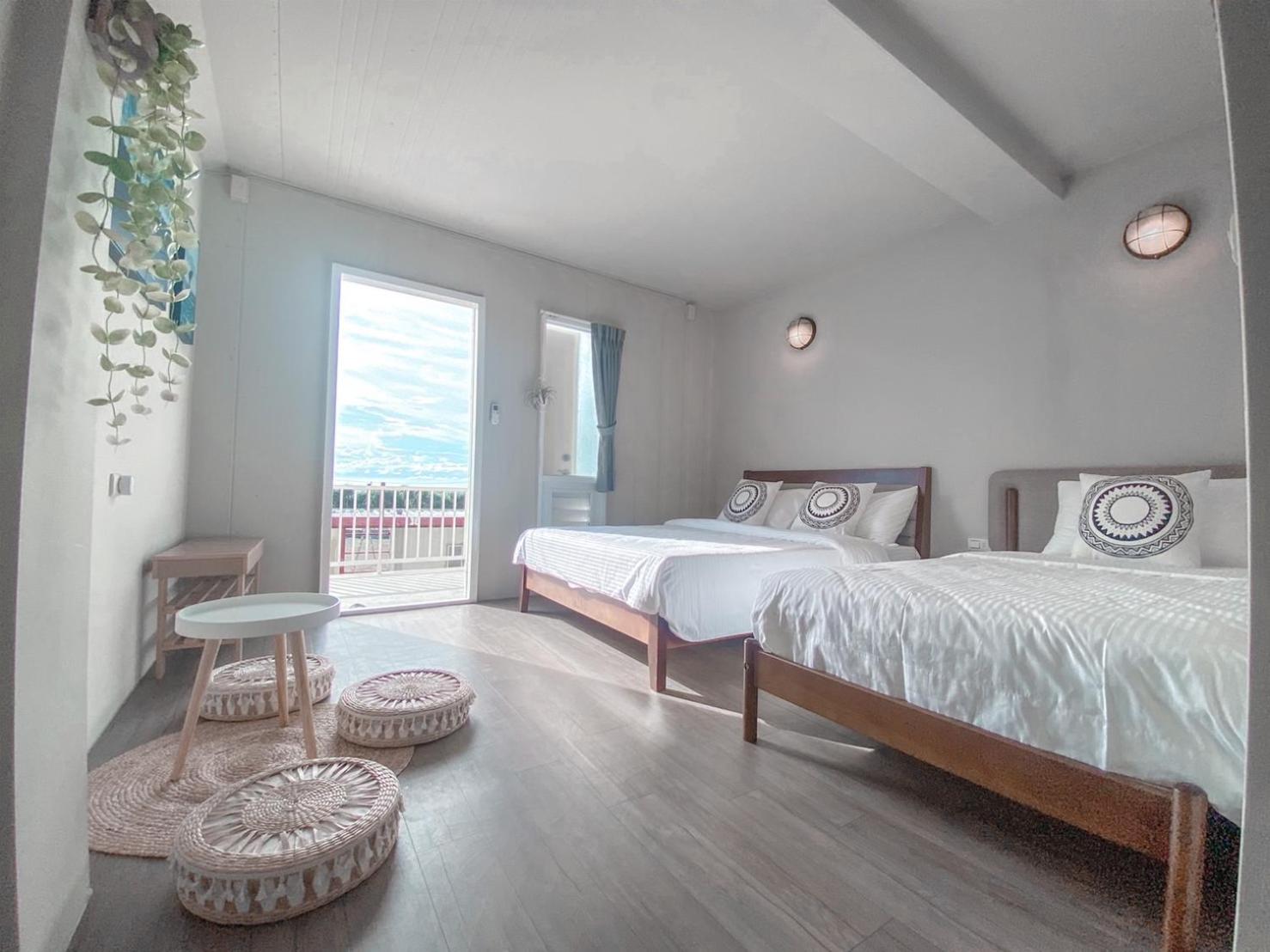 Triple Room with Sea View - Photo 2