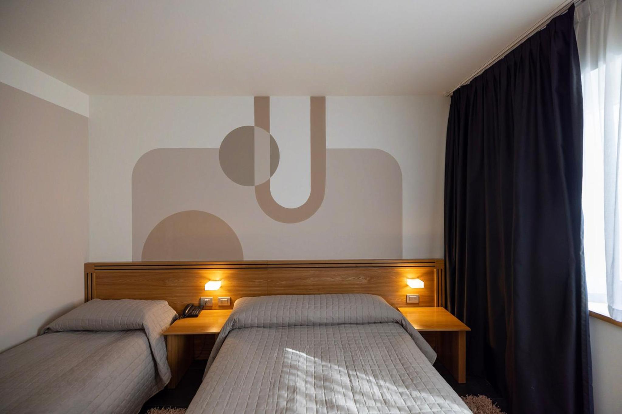 Classic Triple Room - Photo 8