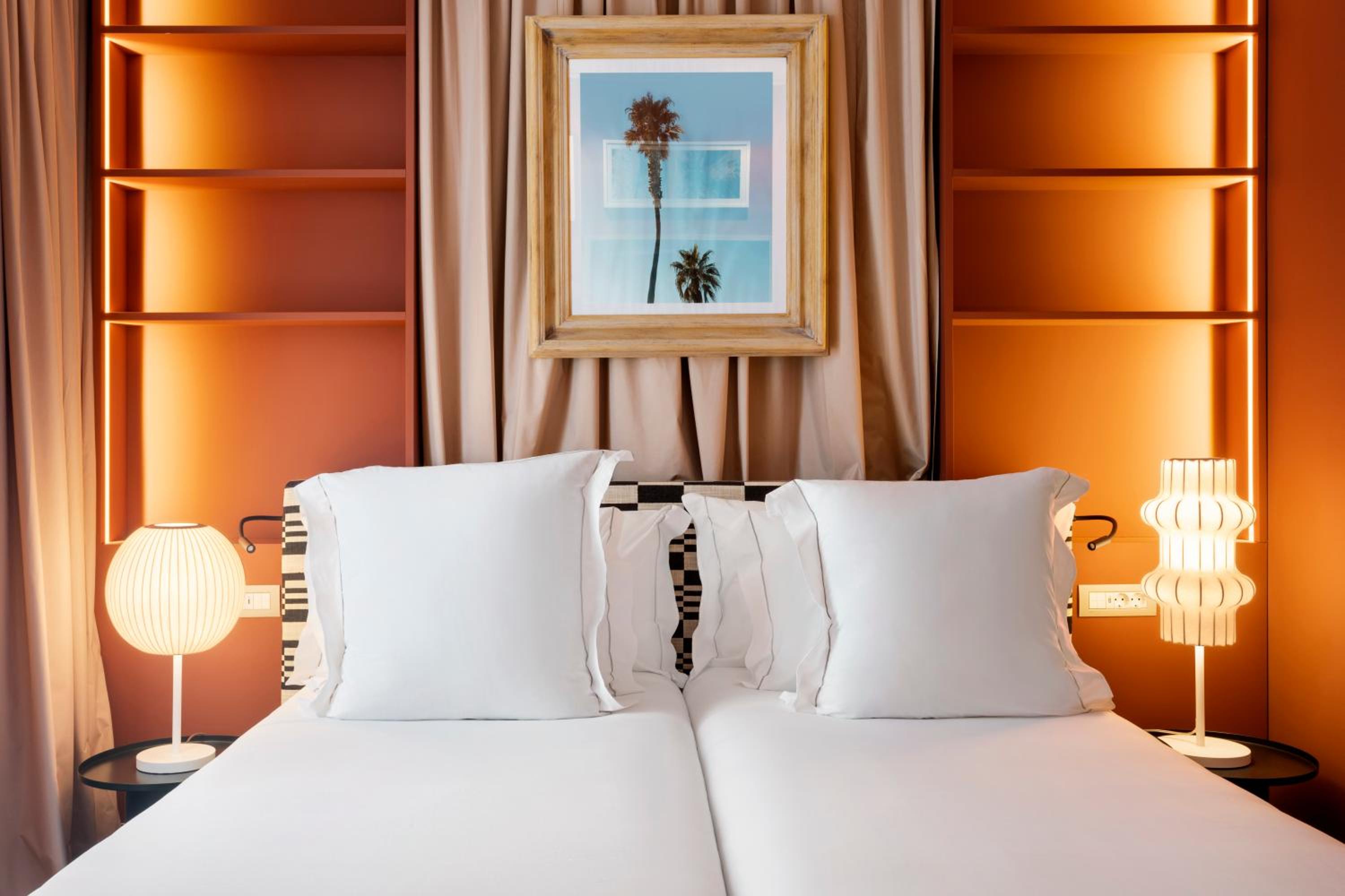Superior Double or Twin Room photo 3