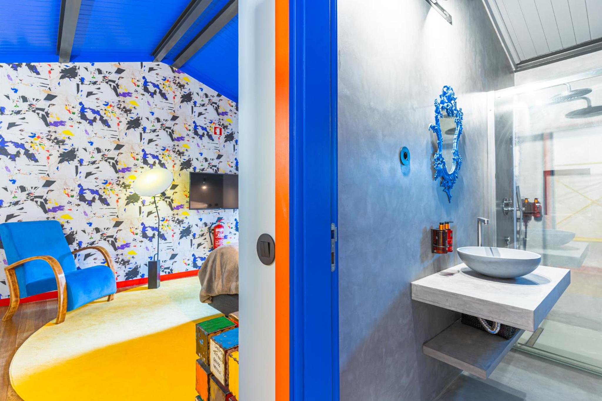 Deluxe Double or Twin Room with Pool Access - Photo 4