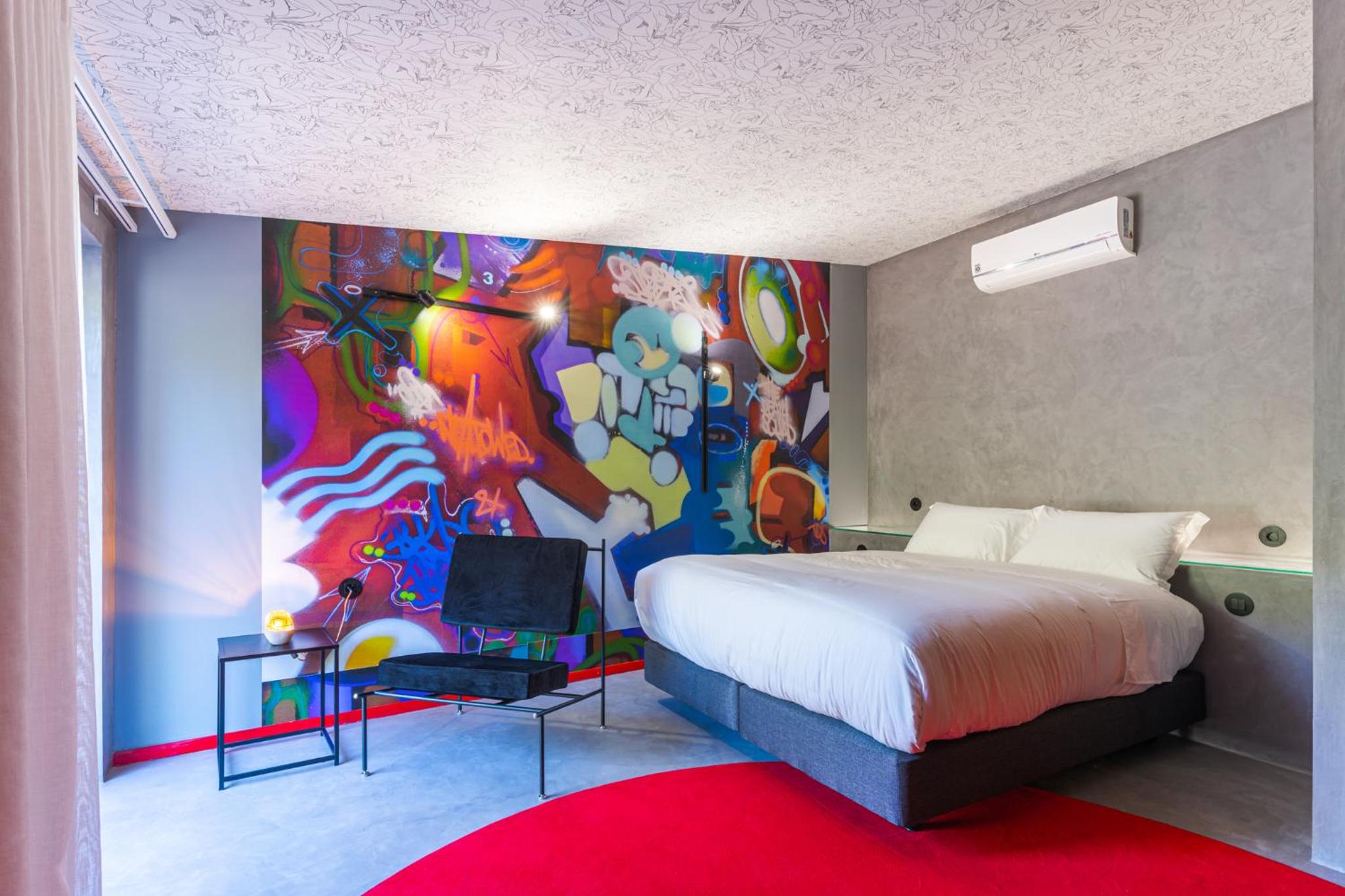 Double or Twin Room - Photo 7