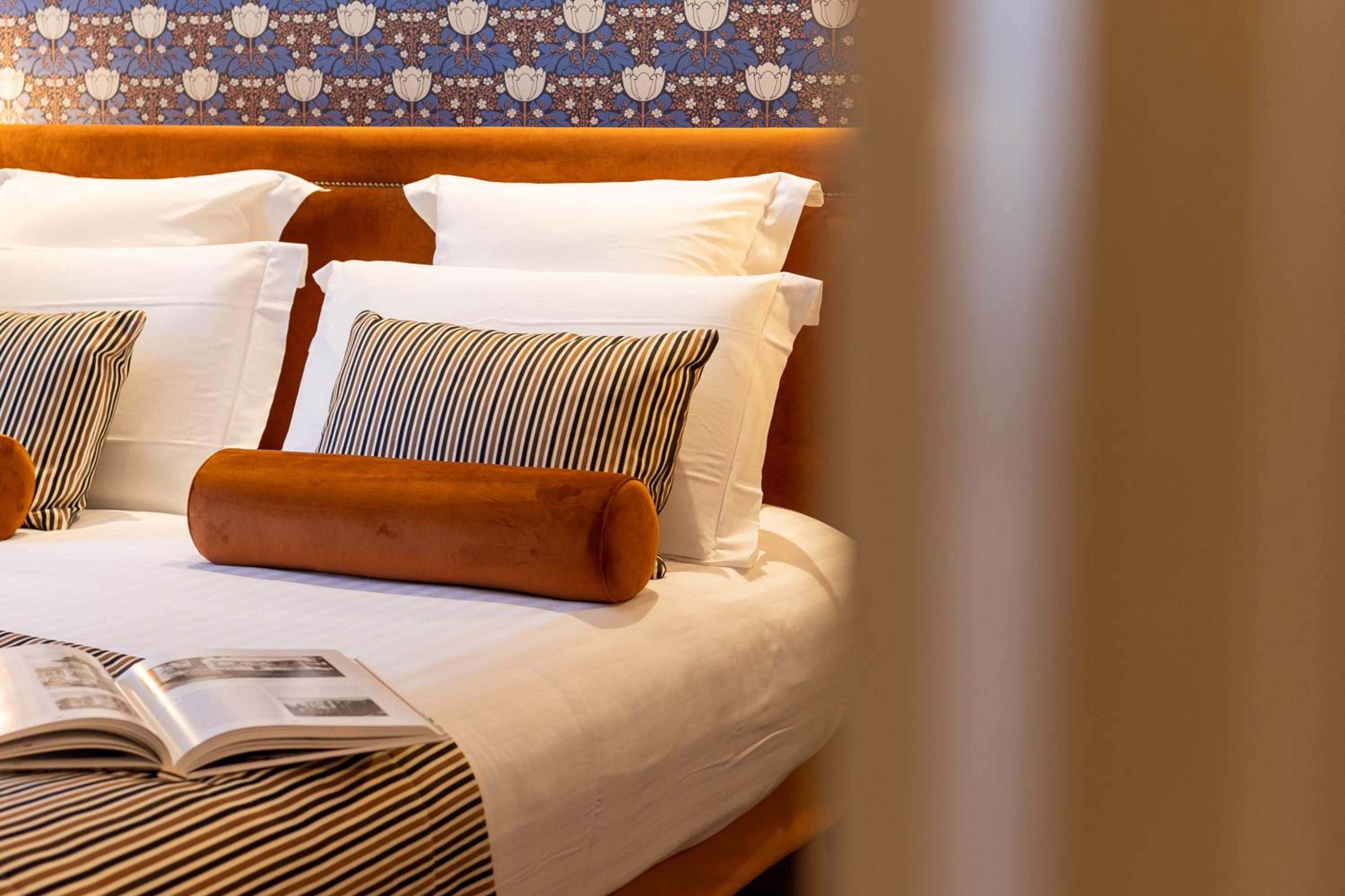 Standard Double Room - Photo 5