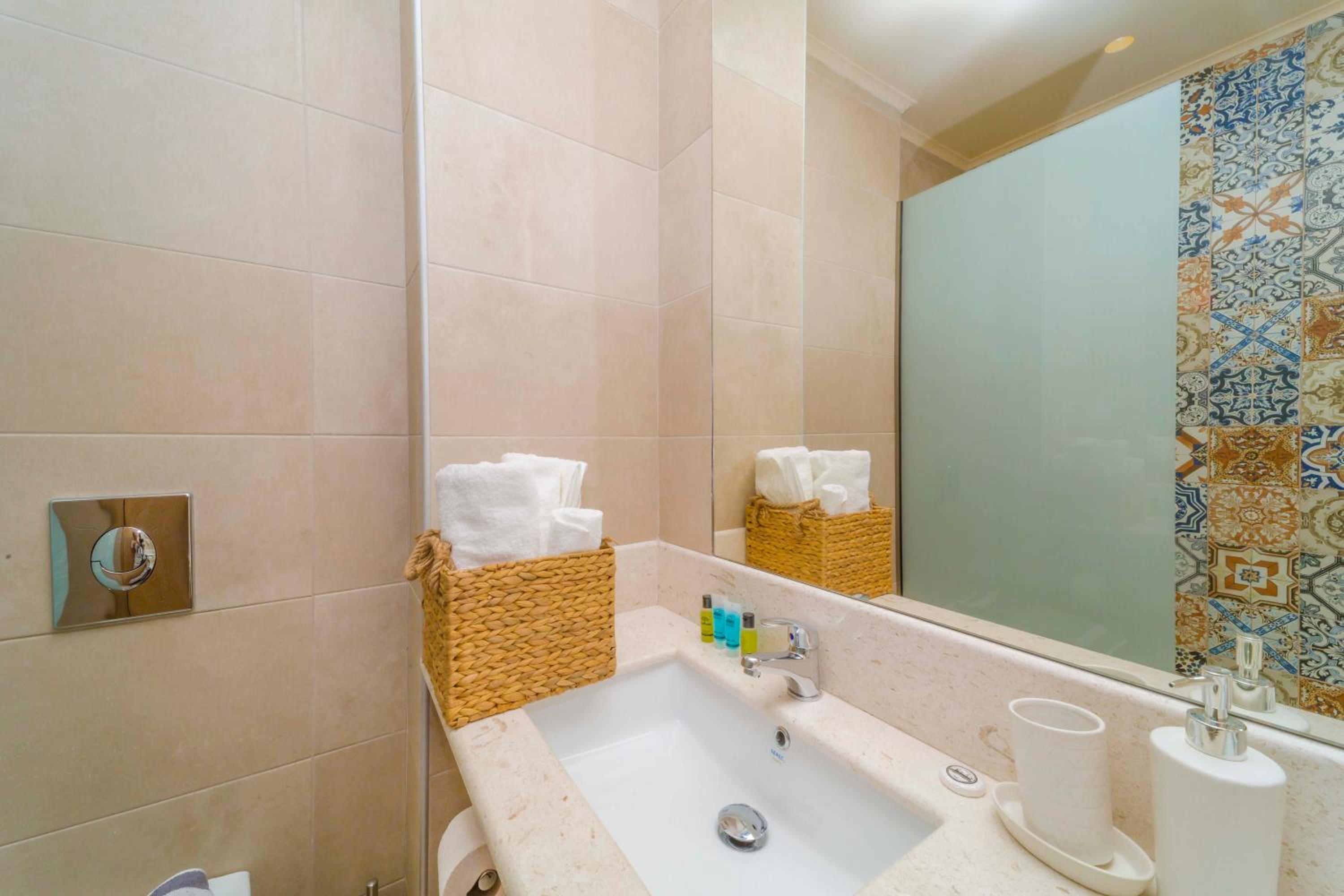 Triple Room with Balcony photo 2