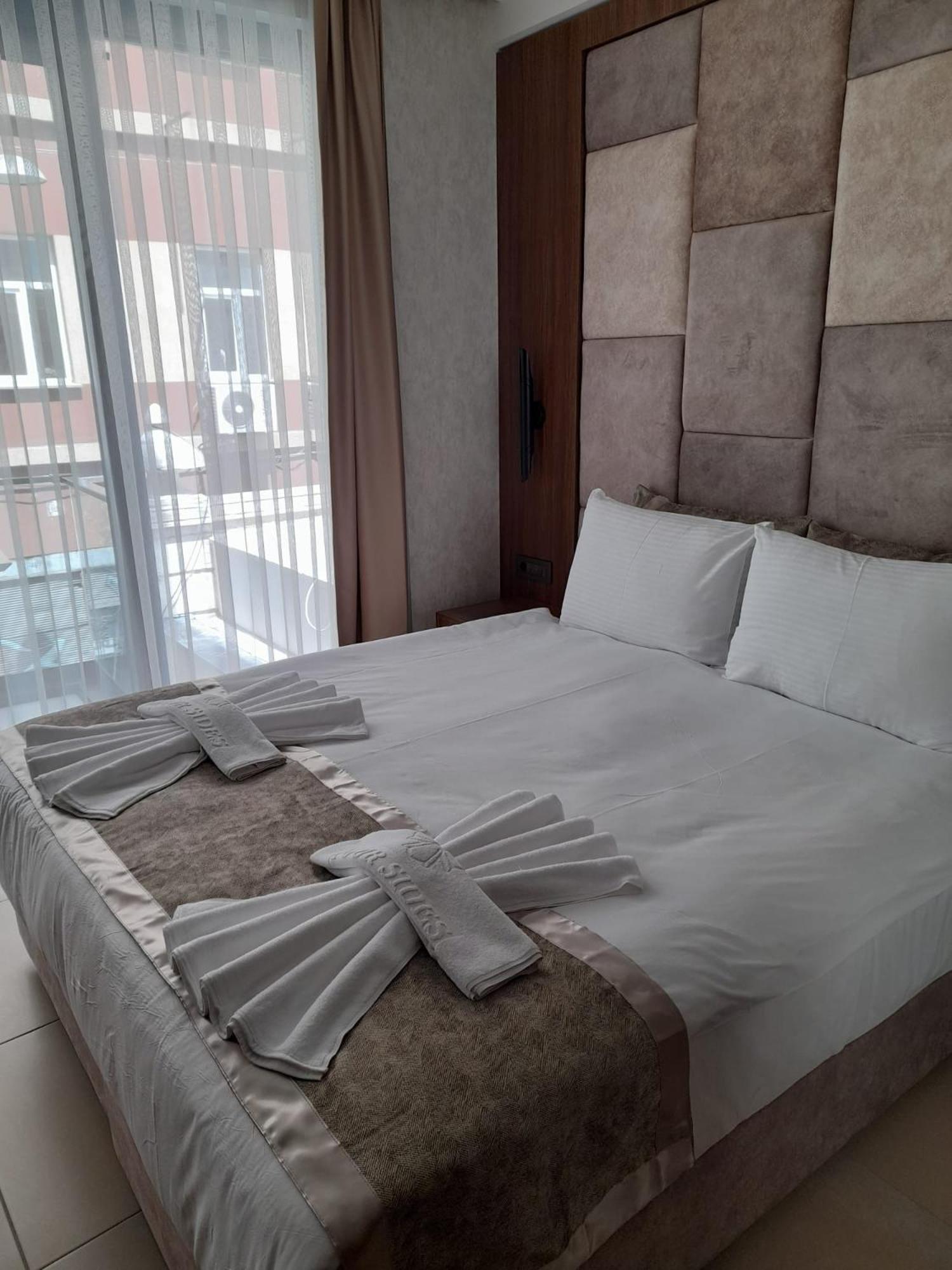 Deluxe Double Or Twin Room With Balcony photo 1