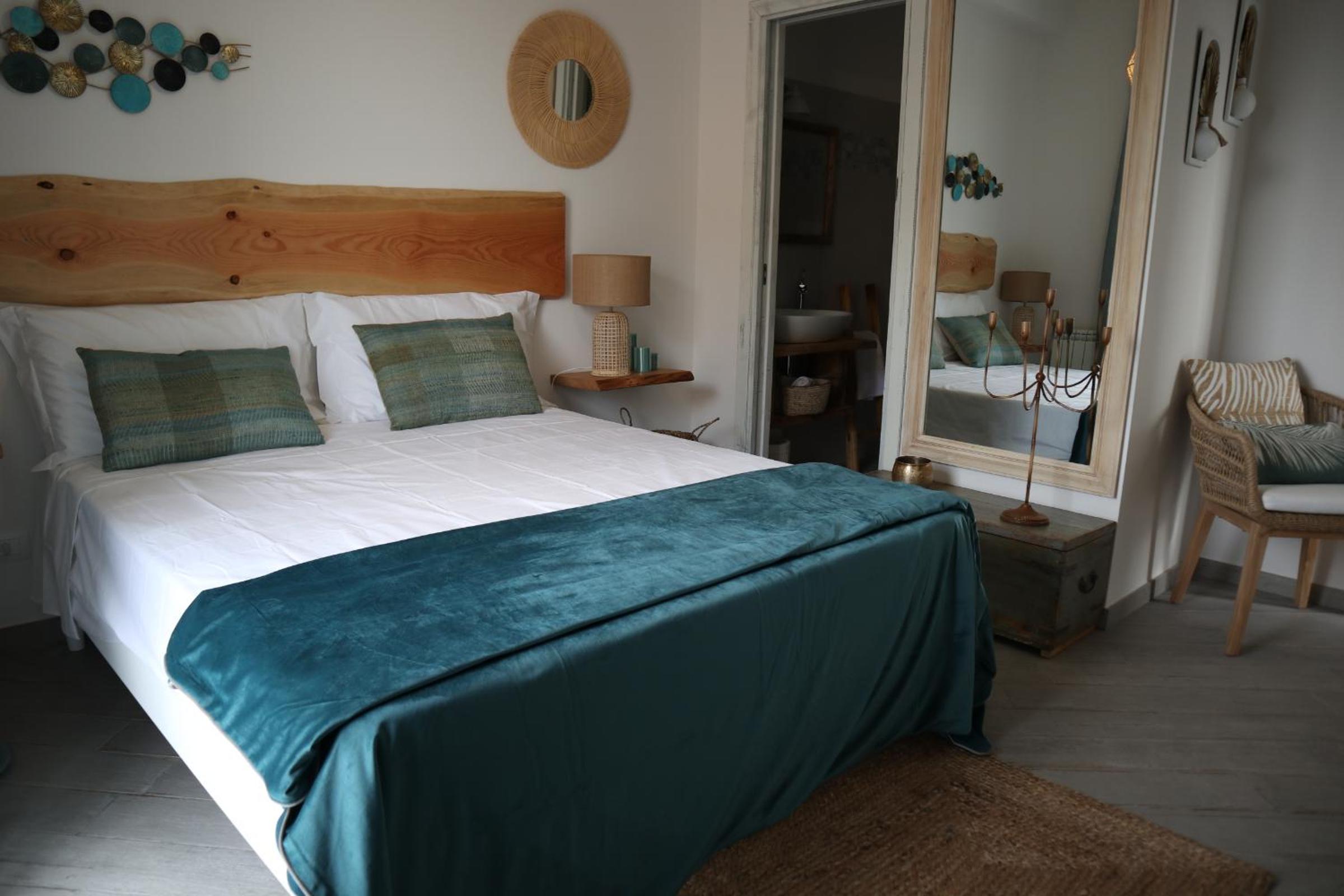 Double Room with Private Bathroom photo 3
