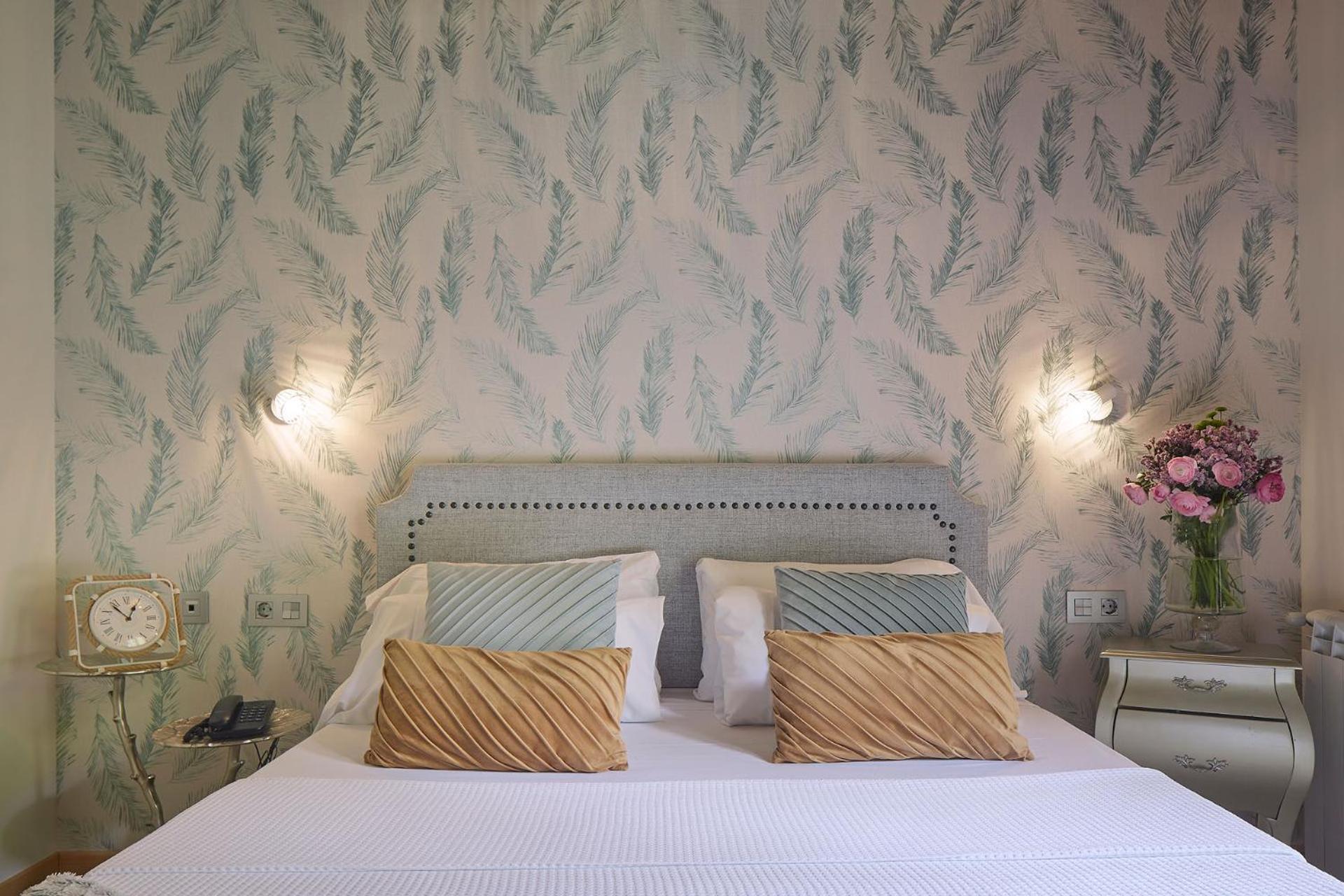 Standard Double Room - Photo 1