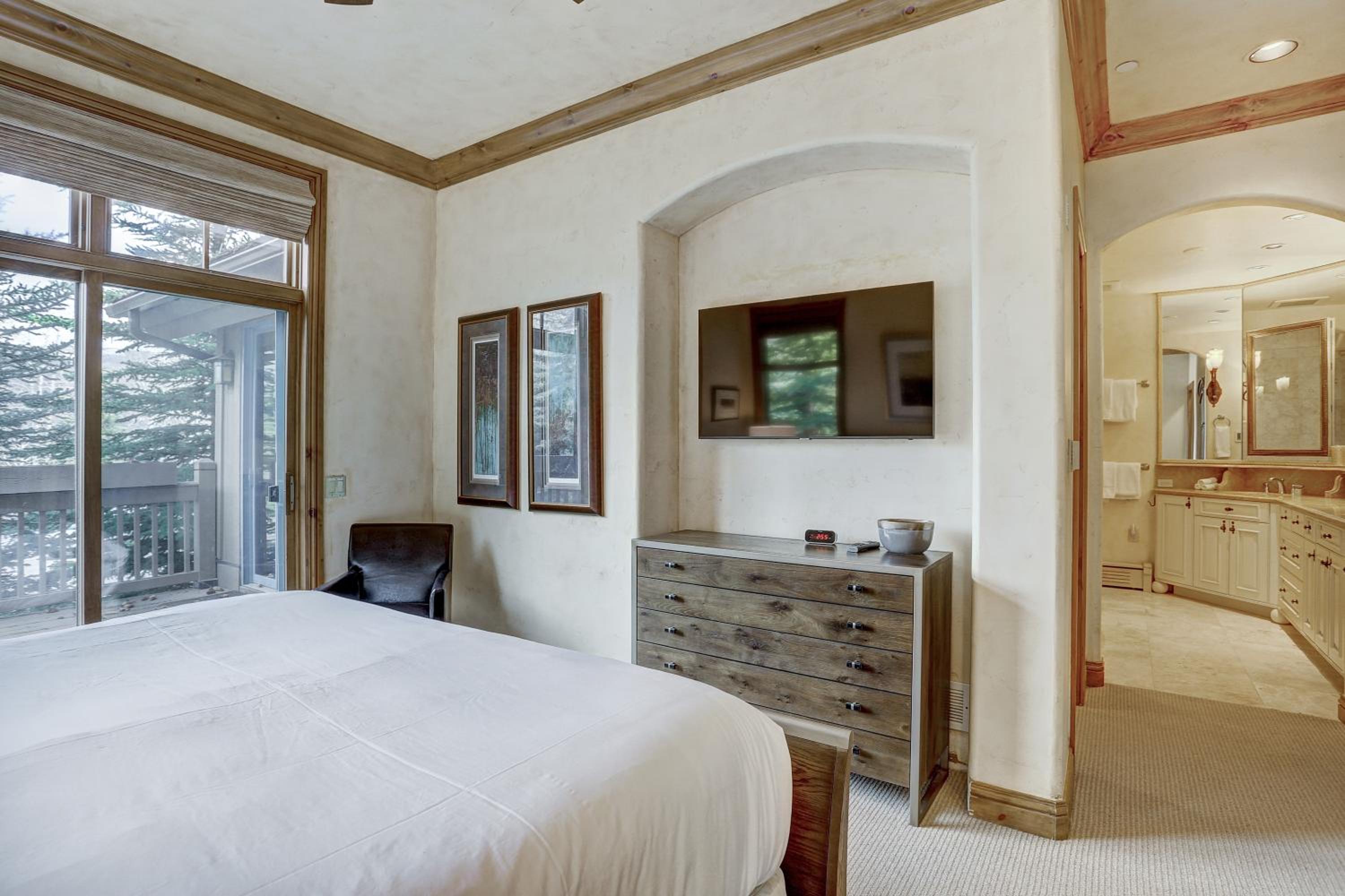 Four-Bedroom Vacation Home photo 3