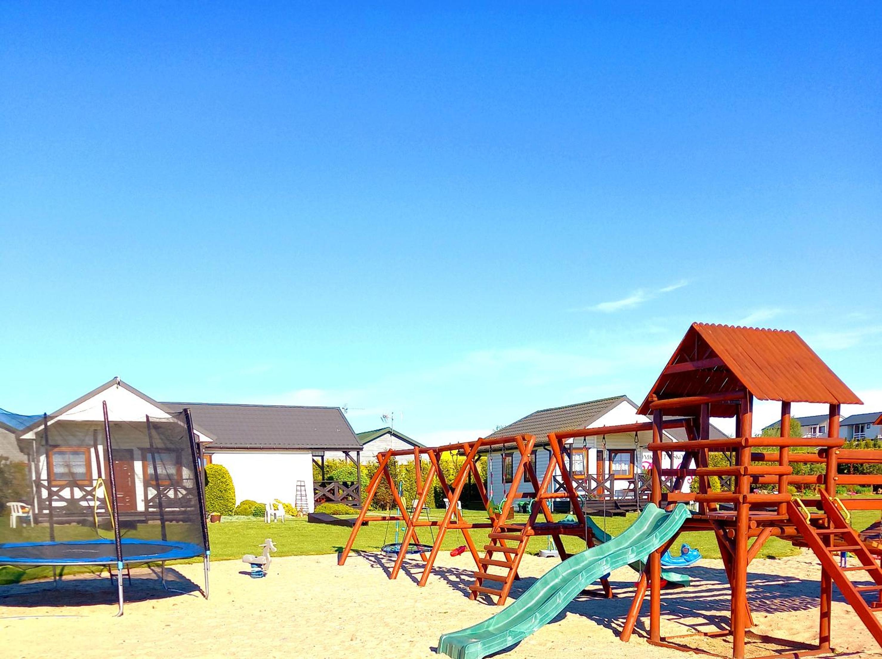 Family Bungalow - Photo 9