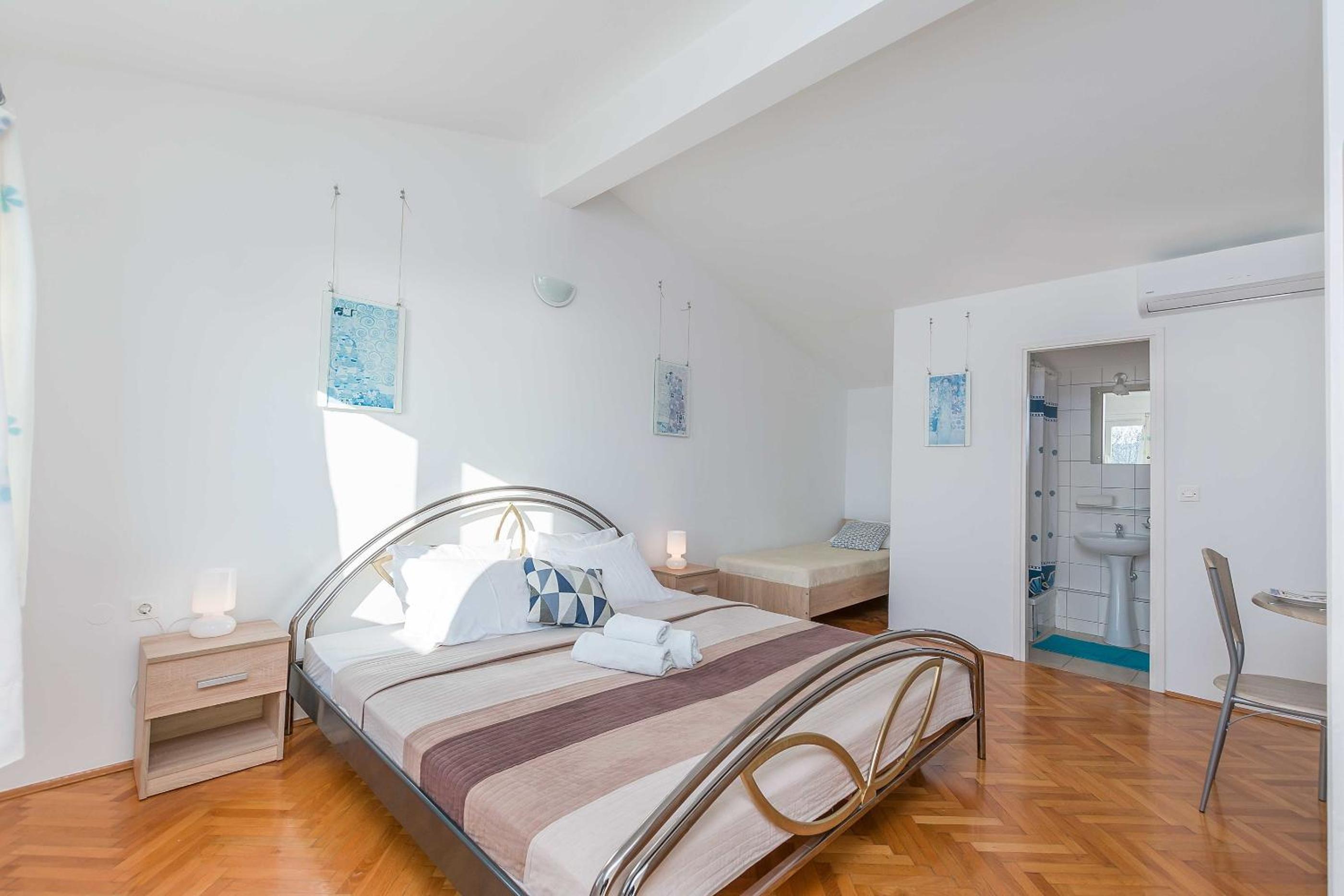 Studio Apartment with Sea View