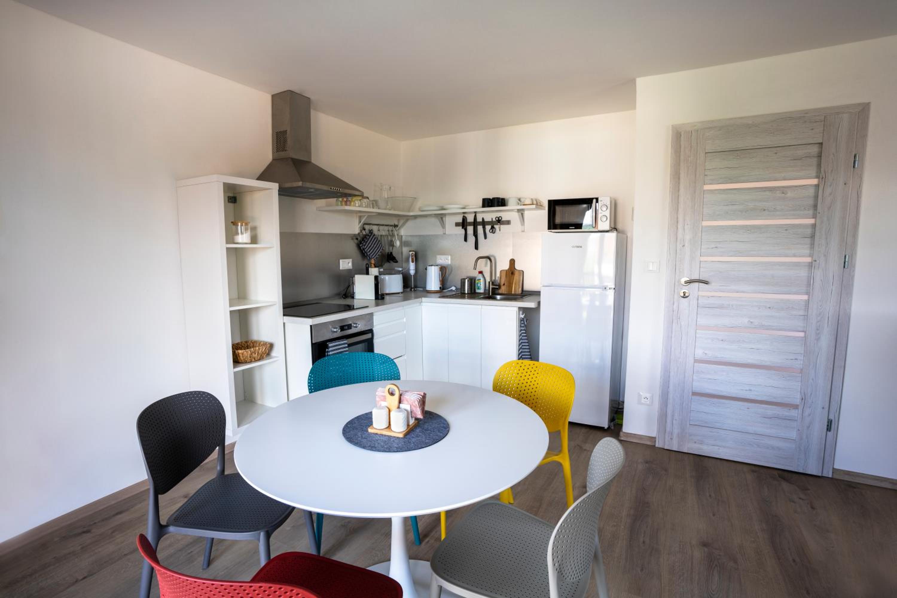 Apartment with Terrace photo 3