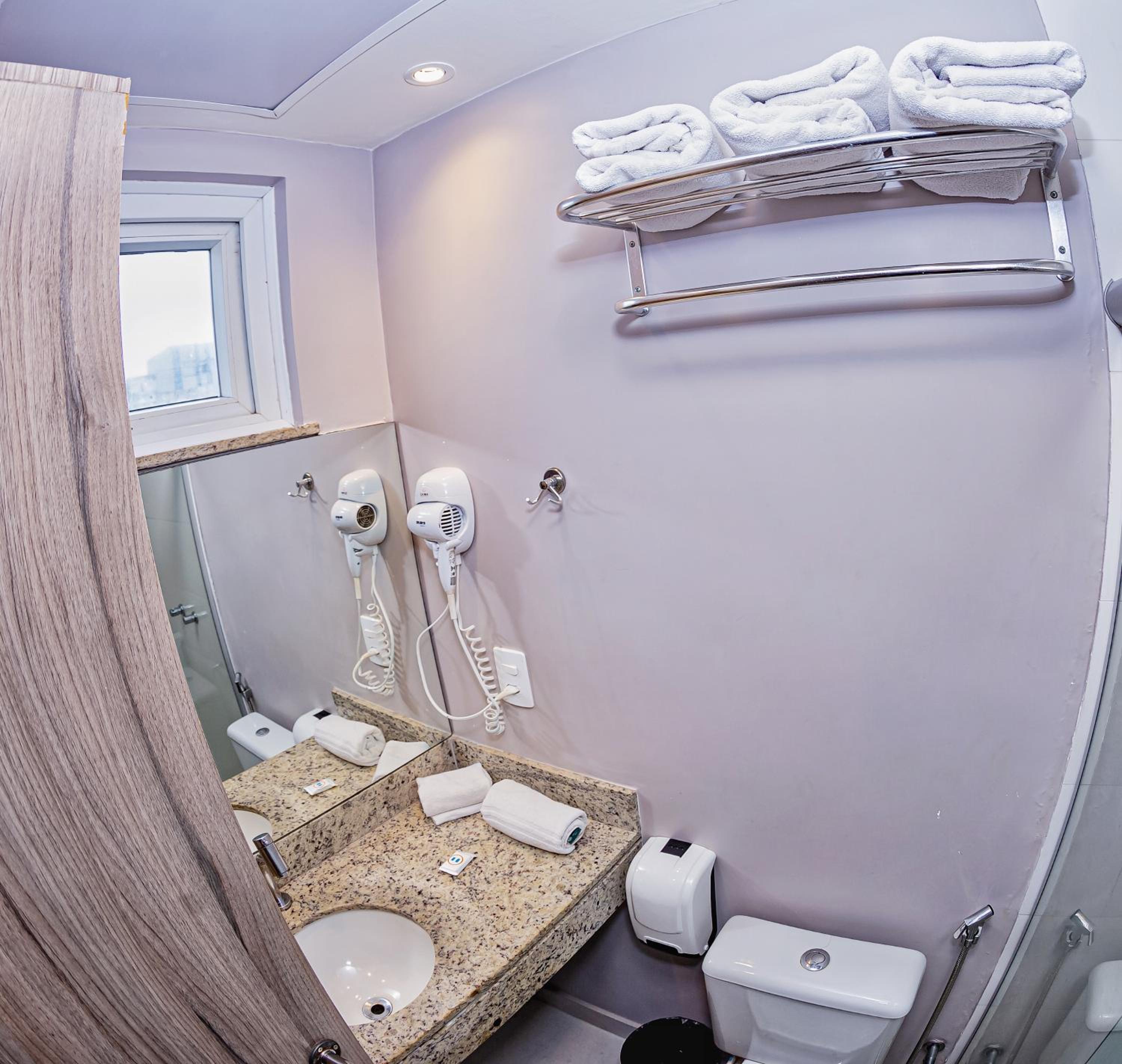 Superior Room with Sea View - Photo 9