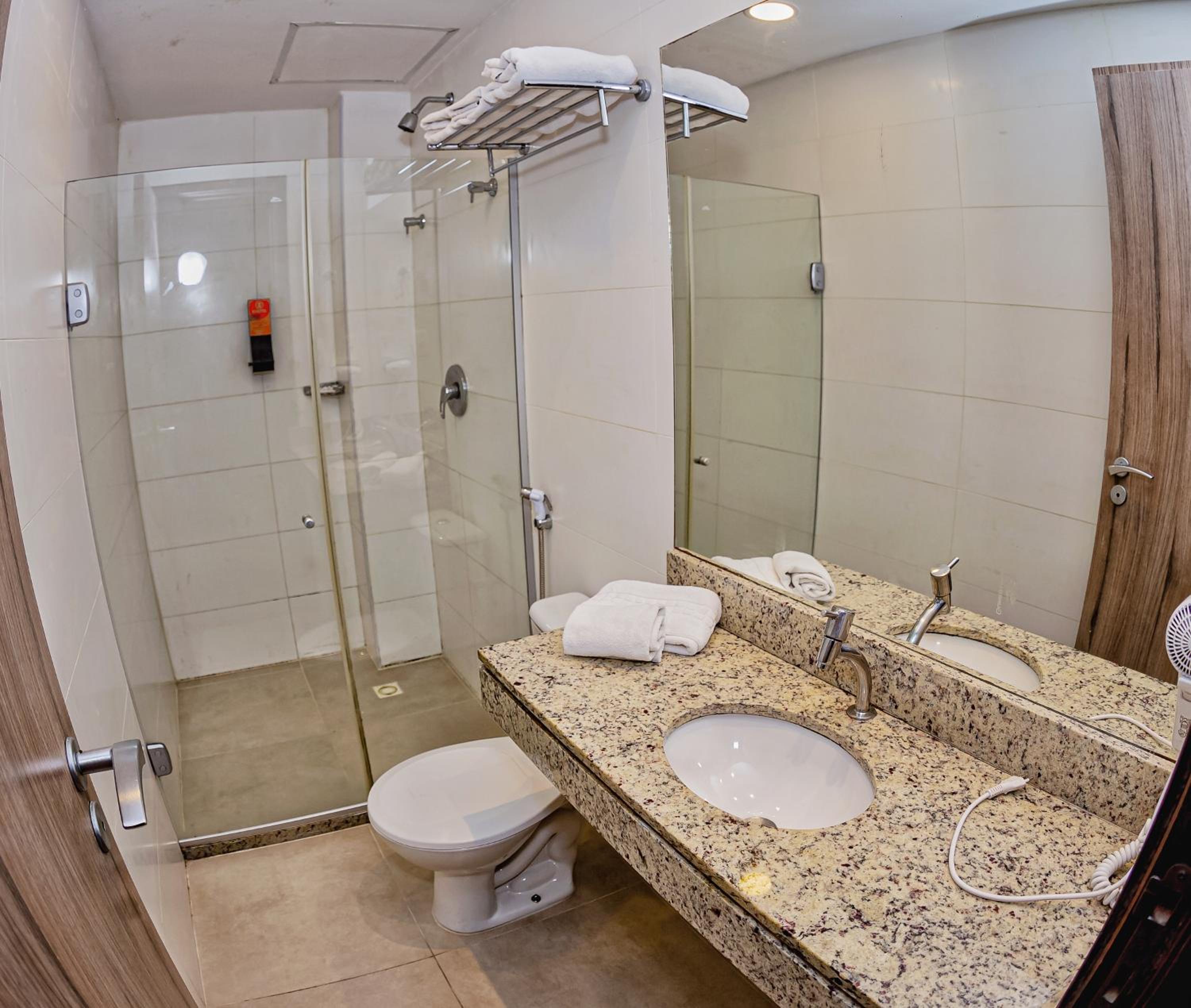 Superior Room with Sea View - Photo 10