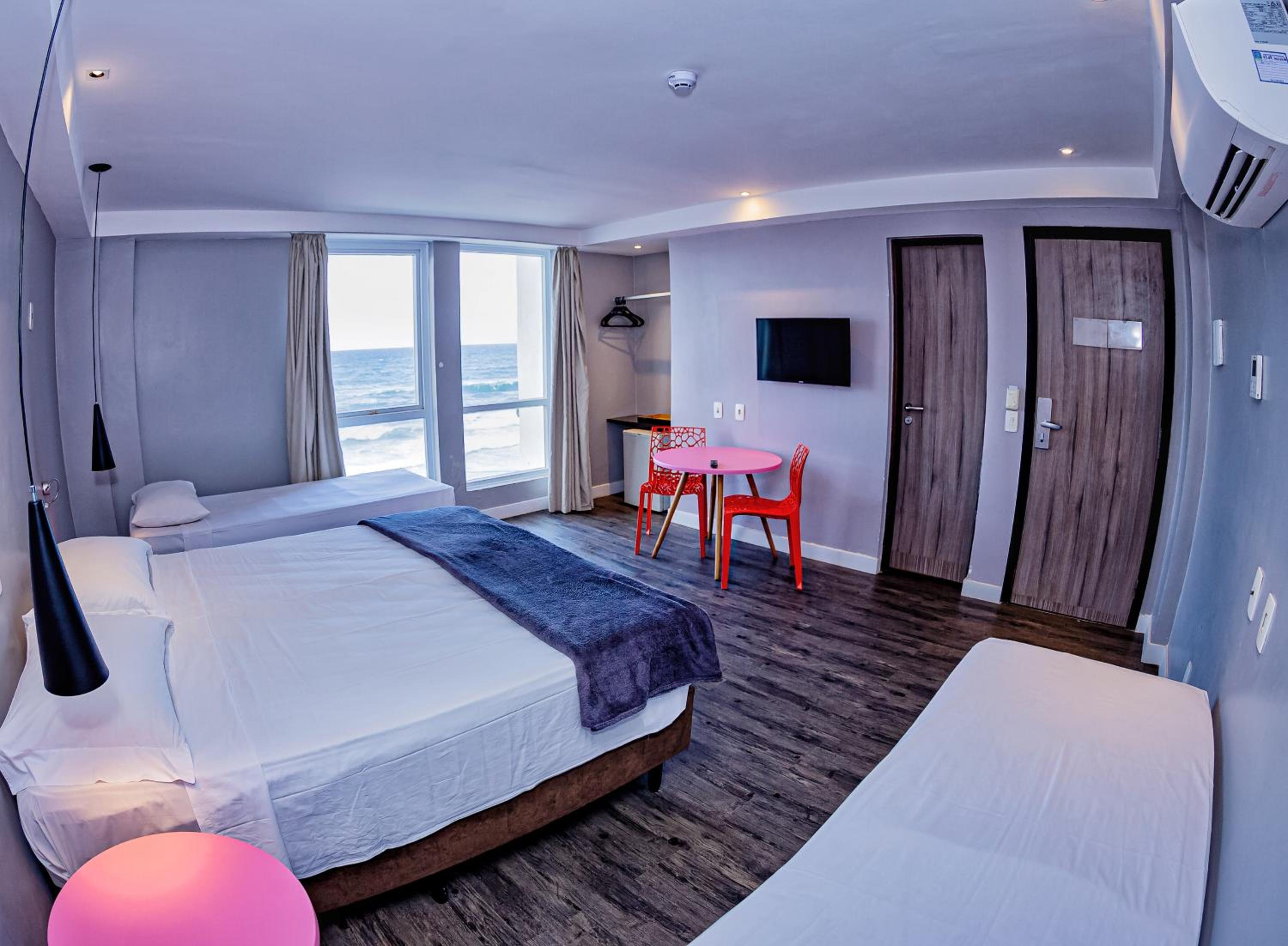 Superior Room with Sea View - Photo 6