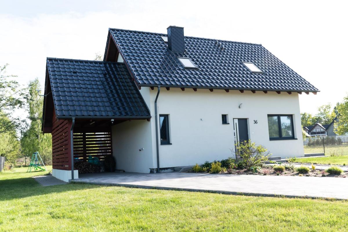 Four-Bedroom House photo 1