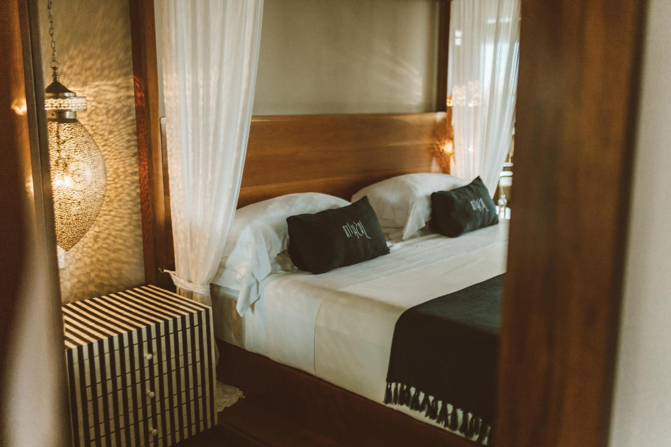 King Suite with Ocean View - Photo 6