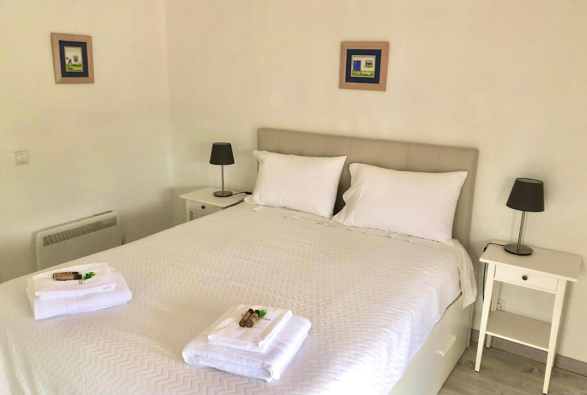 Double Room with Pool View photo 1