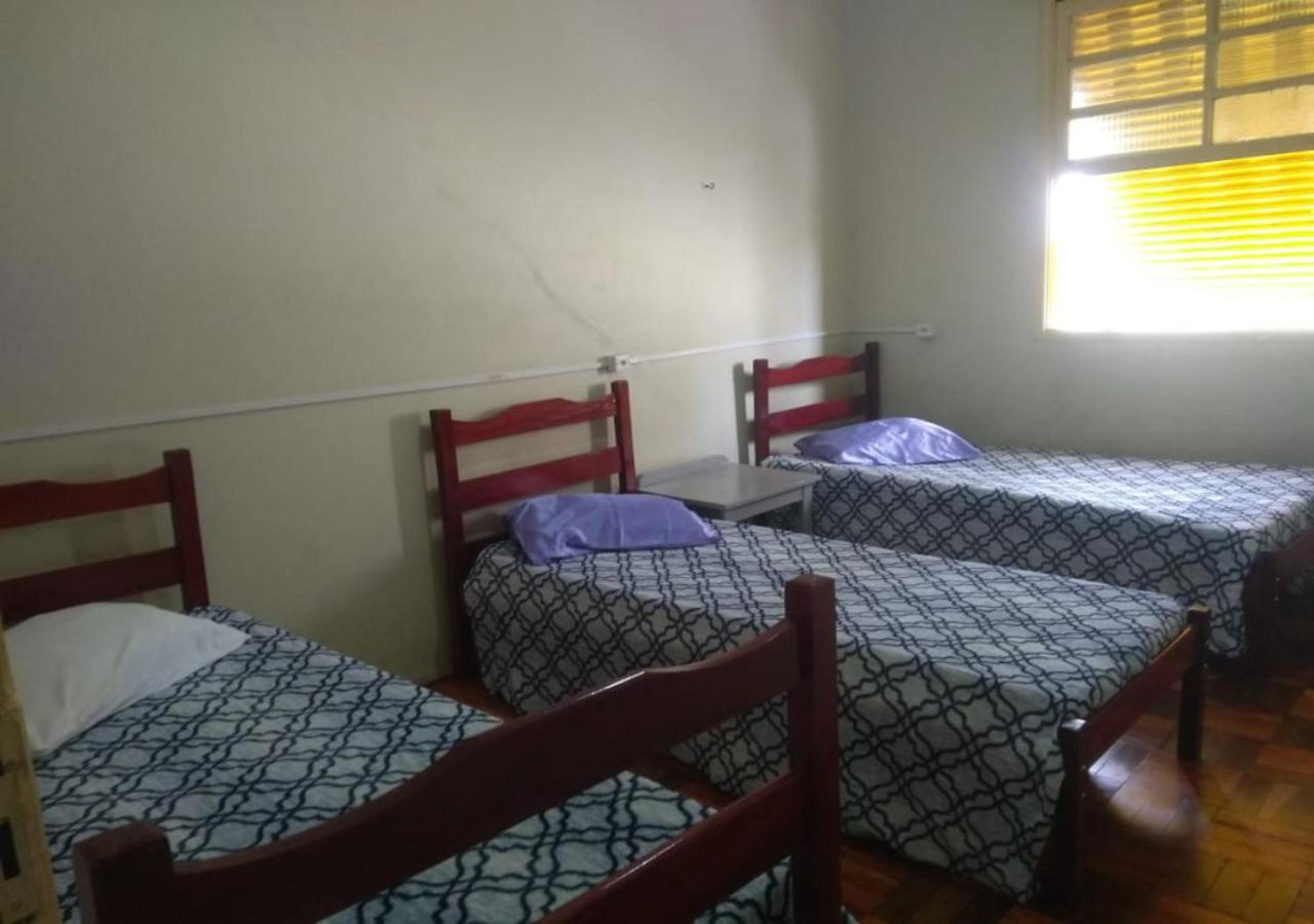 Basic Triple Room with Shared Bathroom