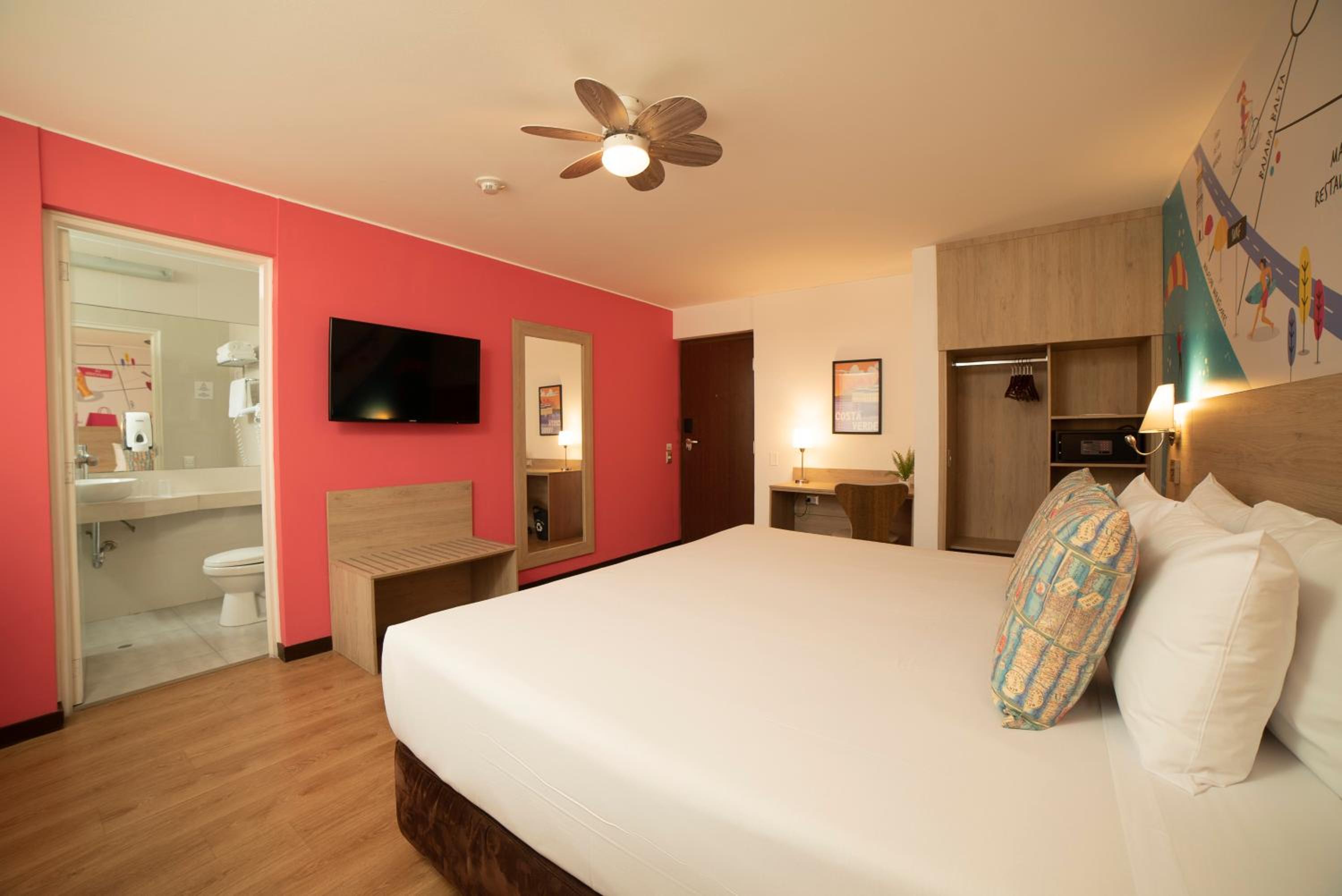 Double Room - Photo 2