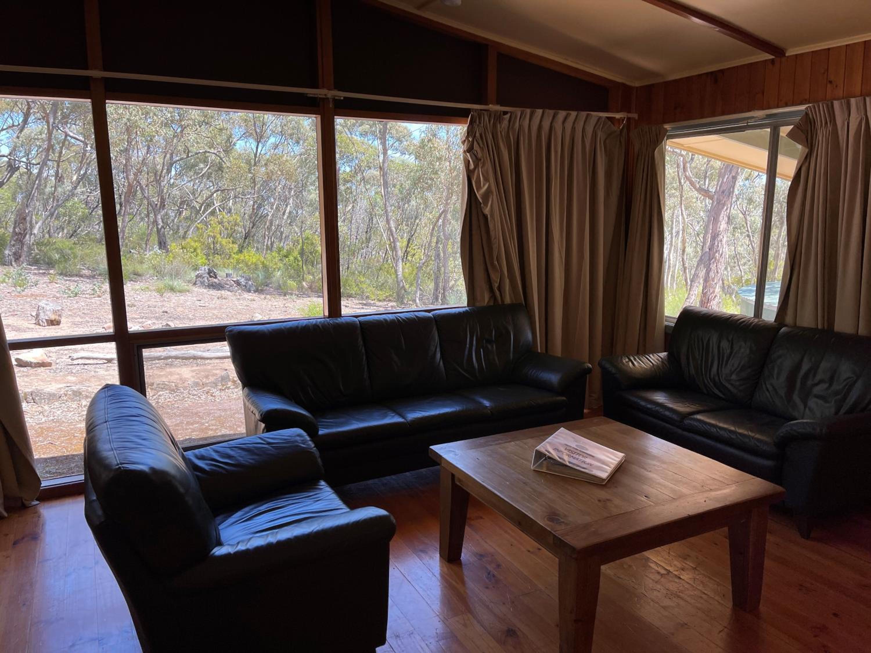 Three-Bedroom House photo 2