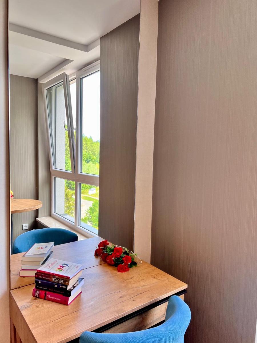 One-Bedroom Apartment - Photo 1