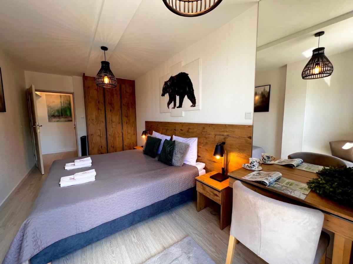 One-Bedroom Apartment - Photo 32