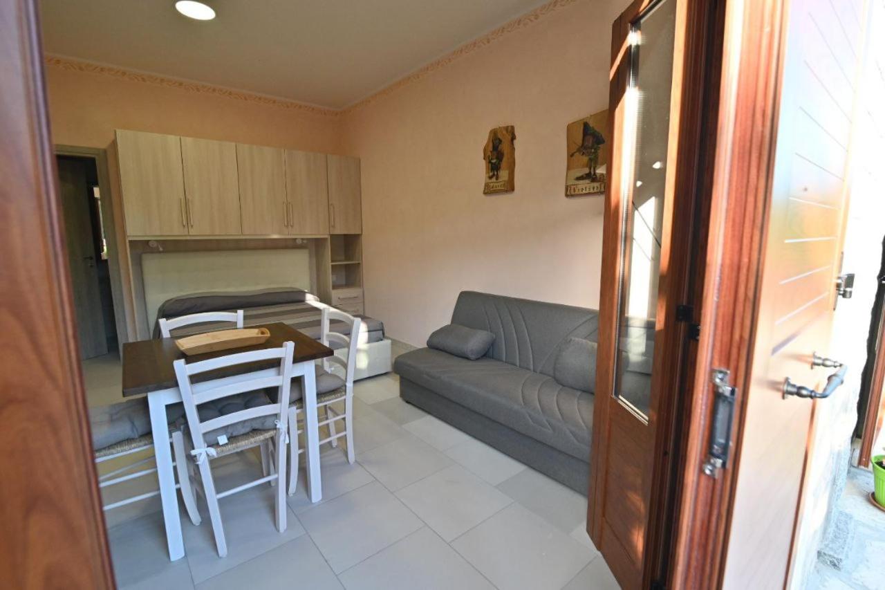 Triple Room with Shower photo 1