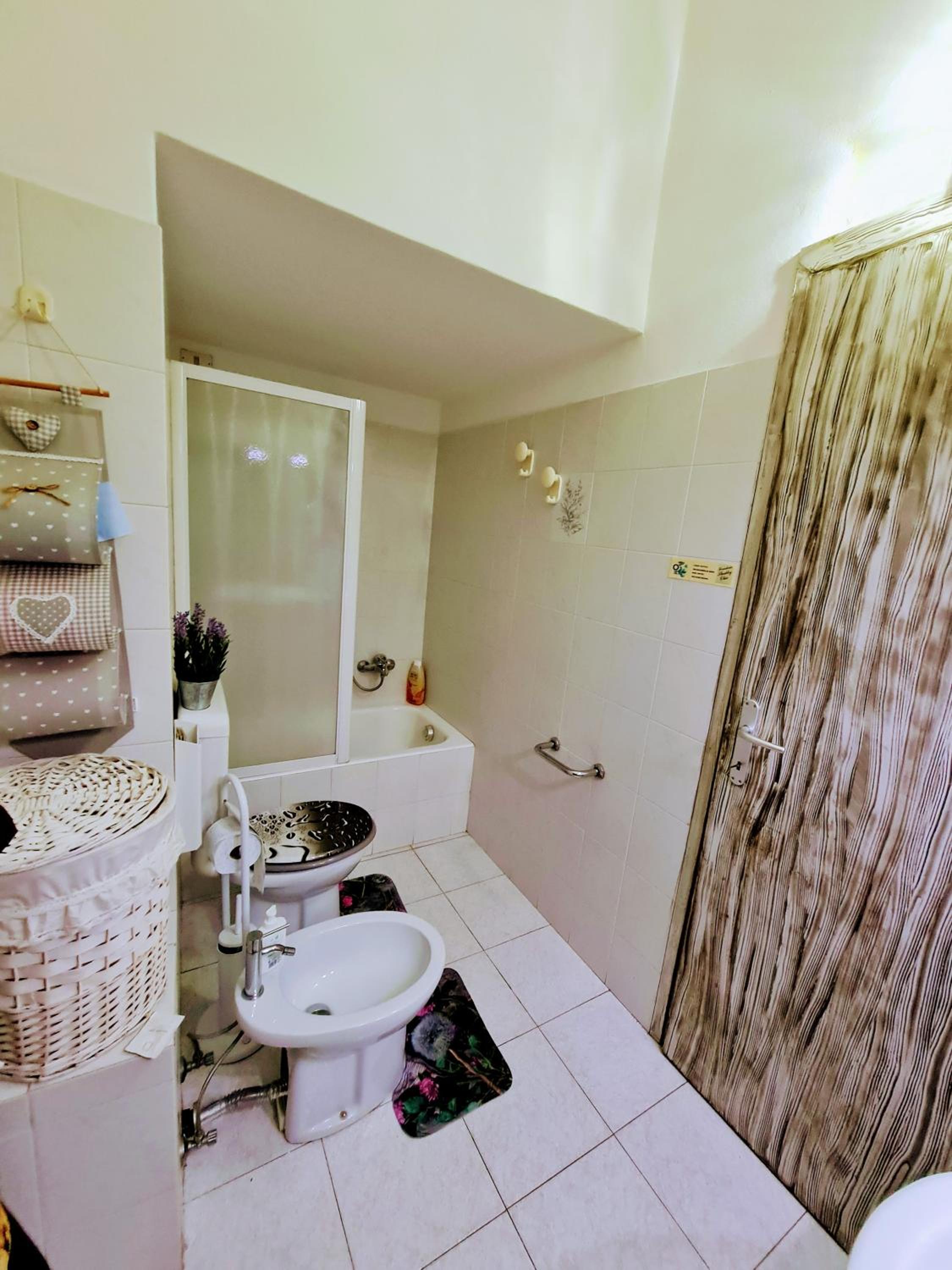Deluxe Room - Photo 19