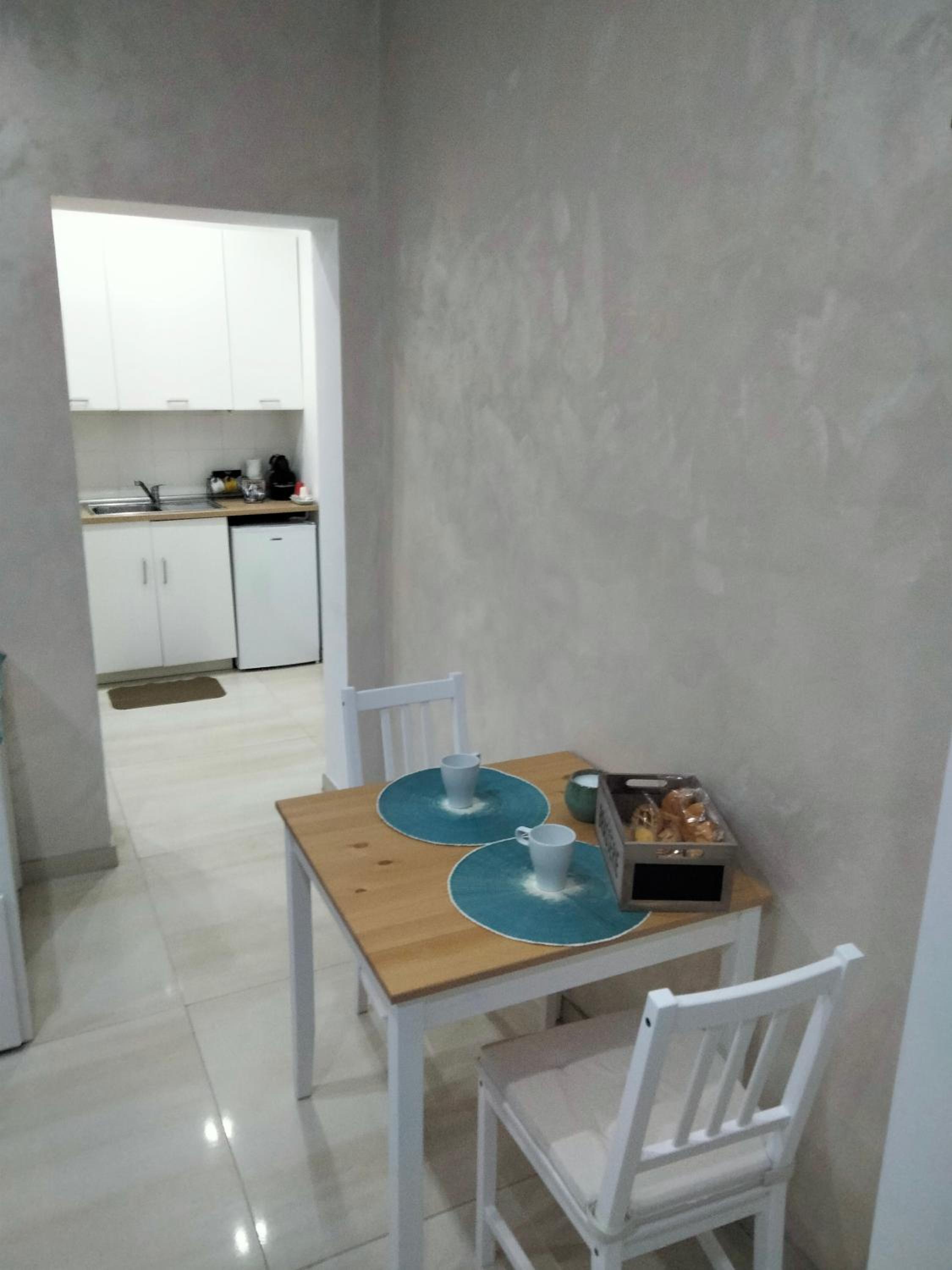 Deluxe Quadruple Room - Photo 6