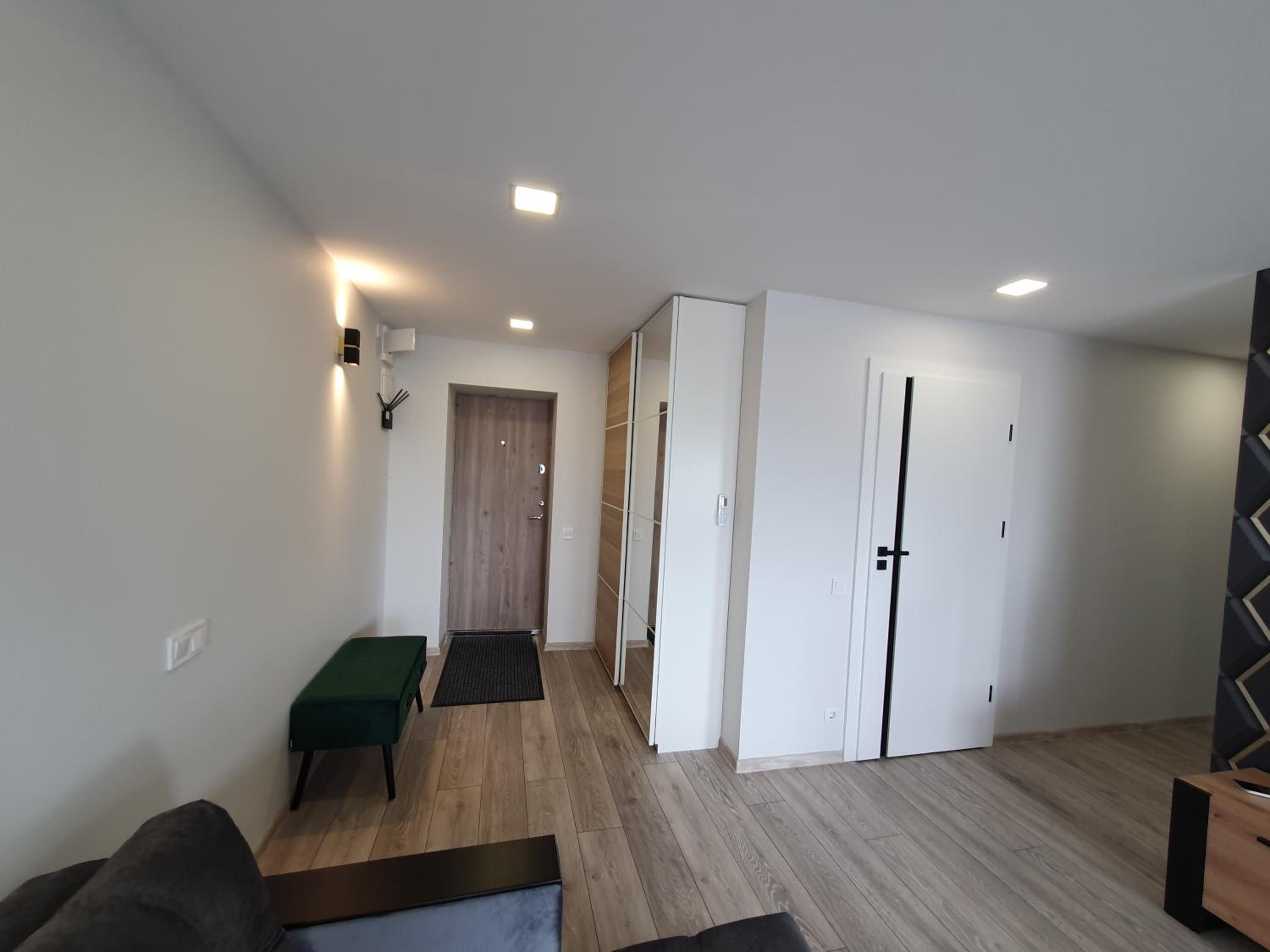 Two-Bedroom Apartment - Photo 5