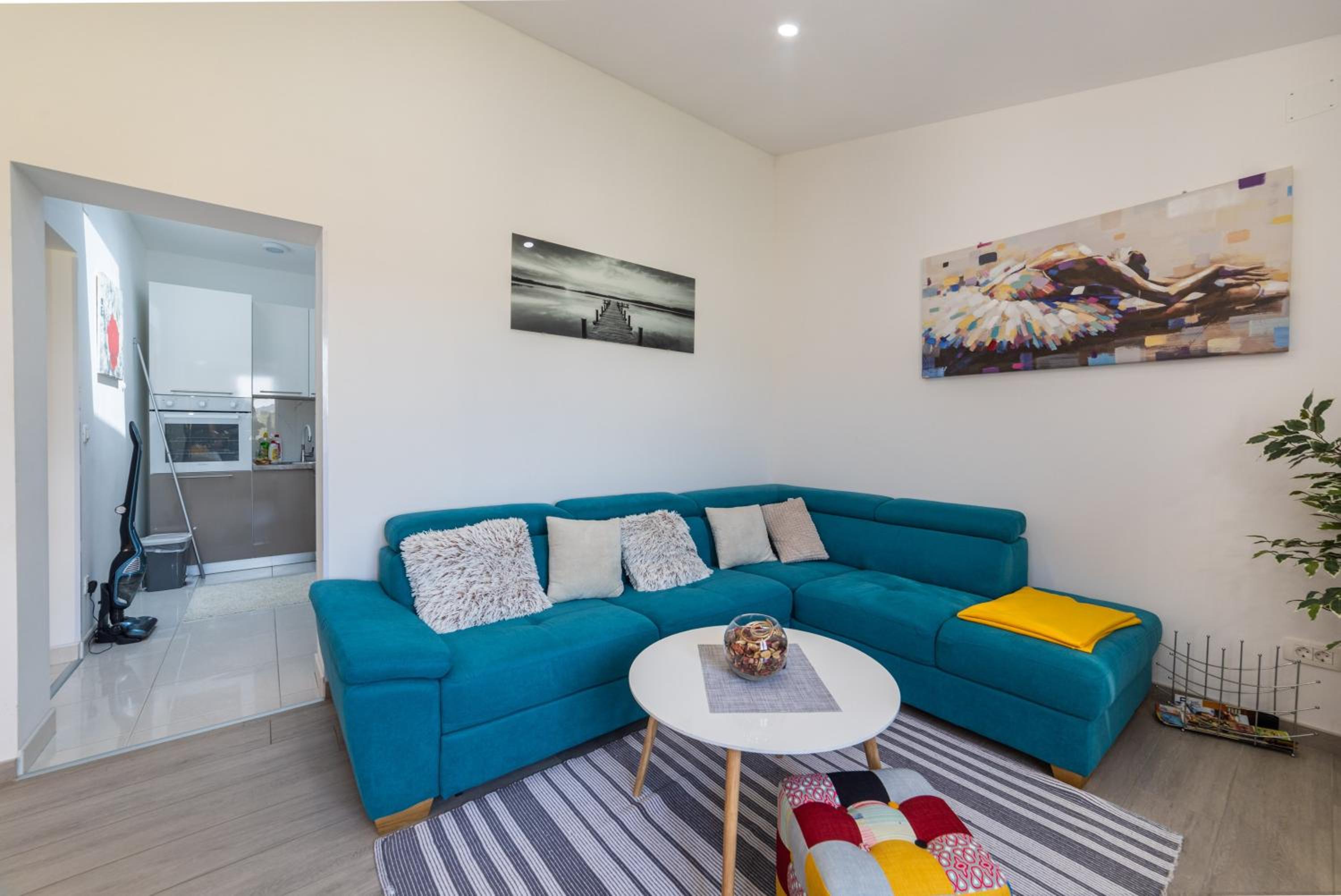 Two bedroom apartment with Balcony photo 1