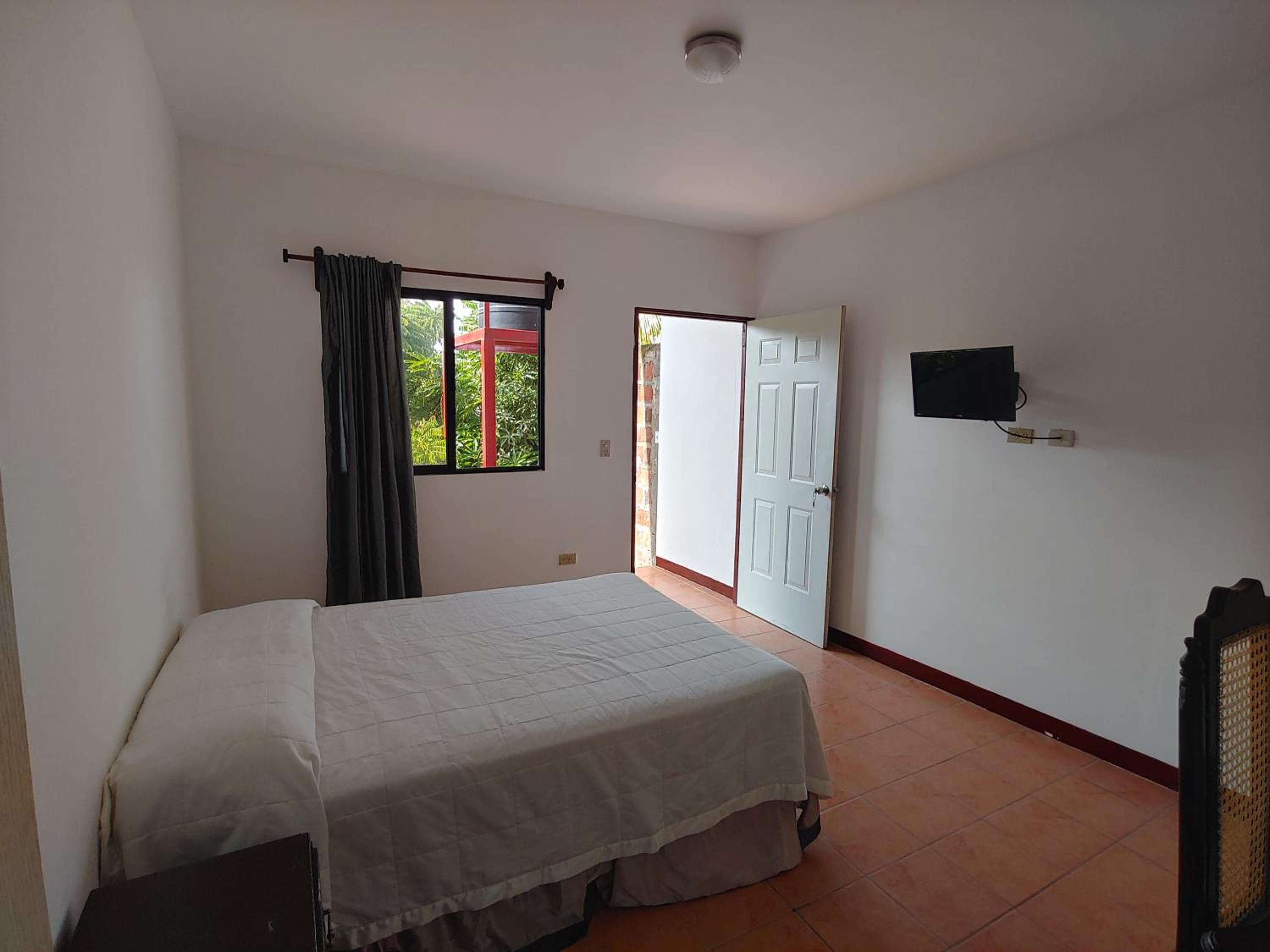 Double Room with Private Bathroom photo 3