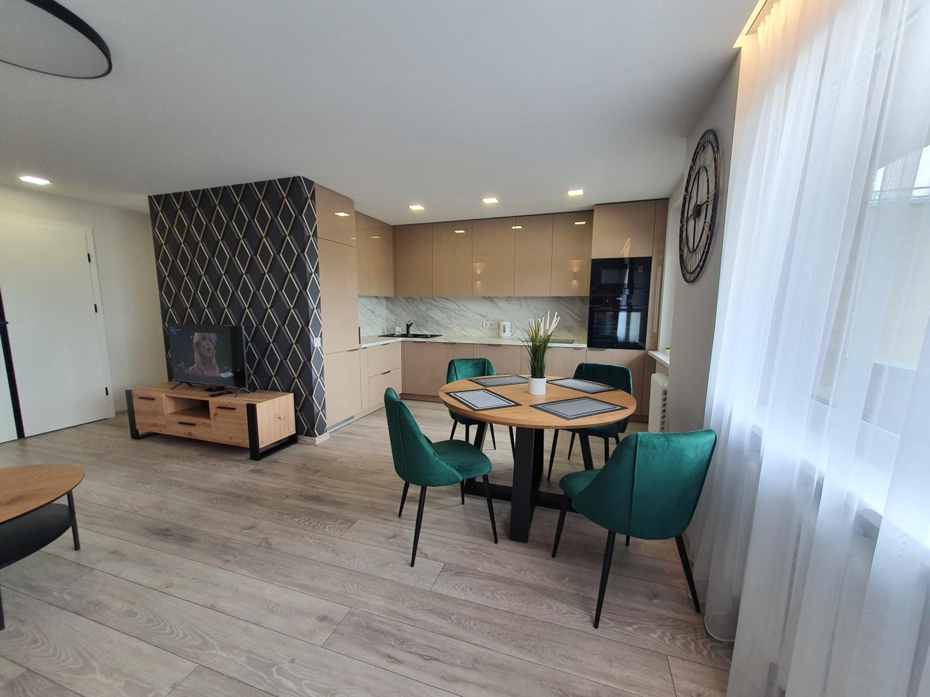 Two-Bedroom Apartment - Photo 10