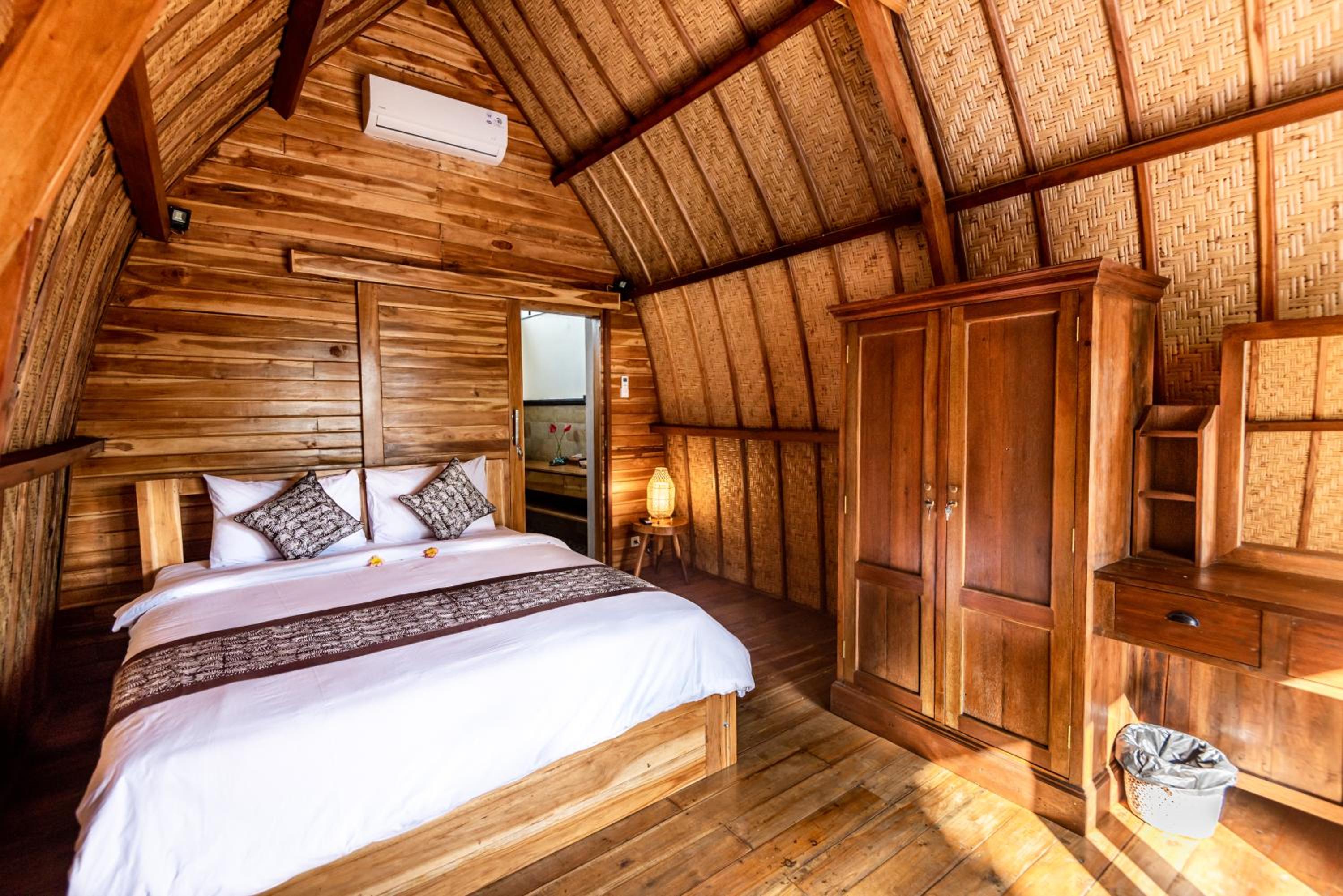 Two-Bedroom Villa - Photo 22