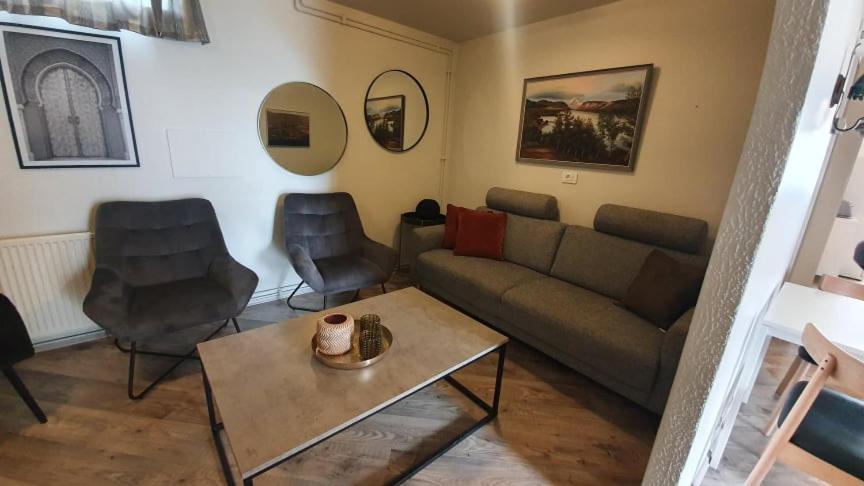 Double Room with Sea View - Photo 2