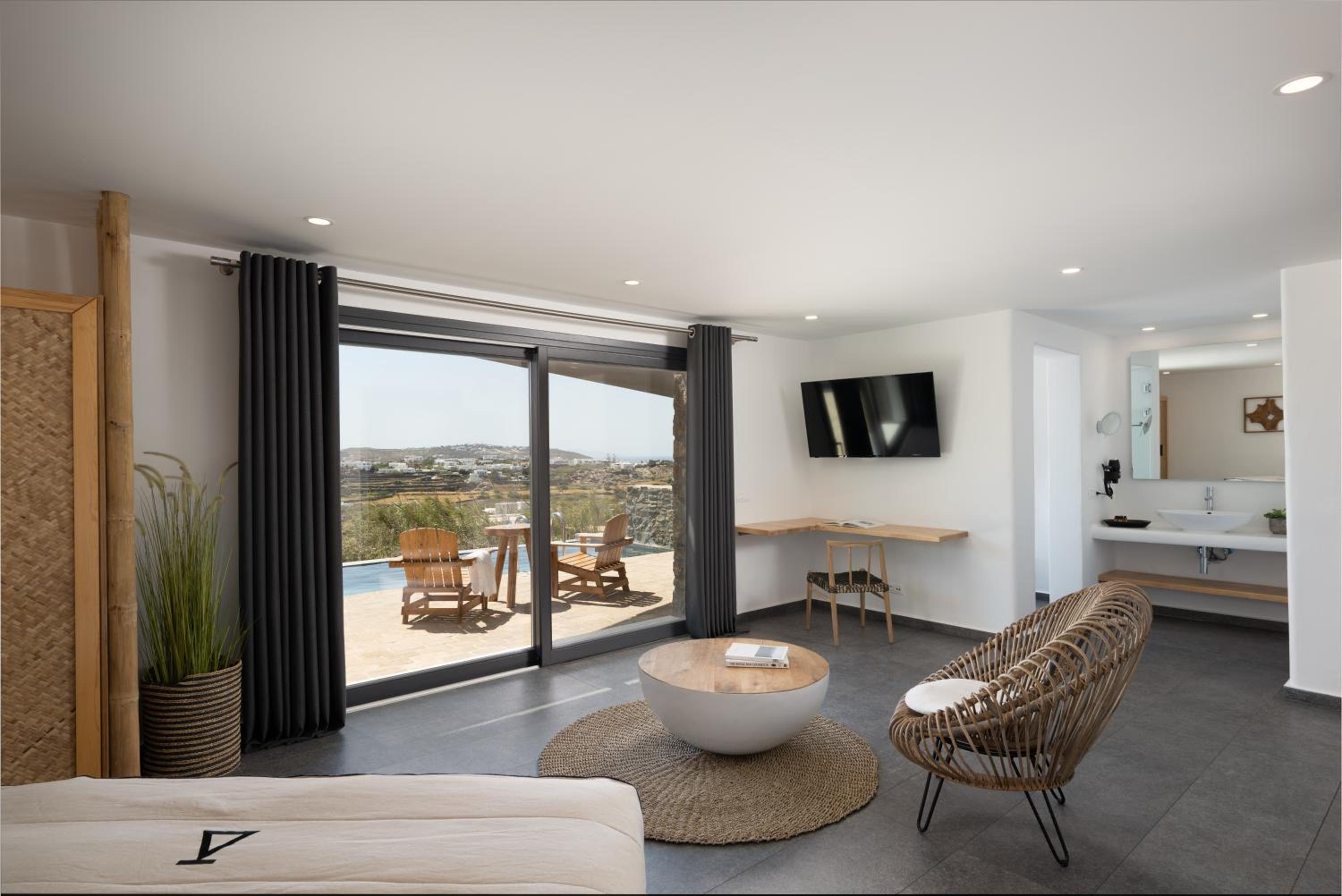 Junior Suite with private pool (Elia) - Photo 6