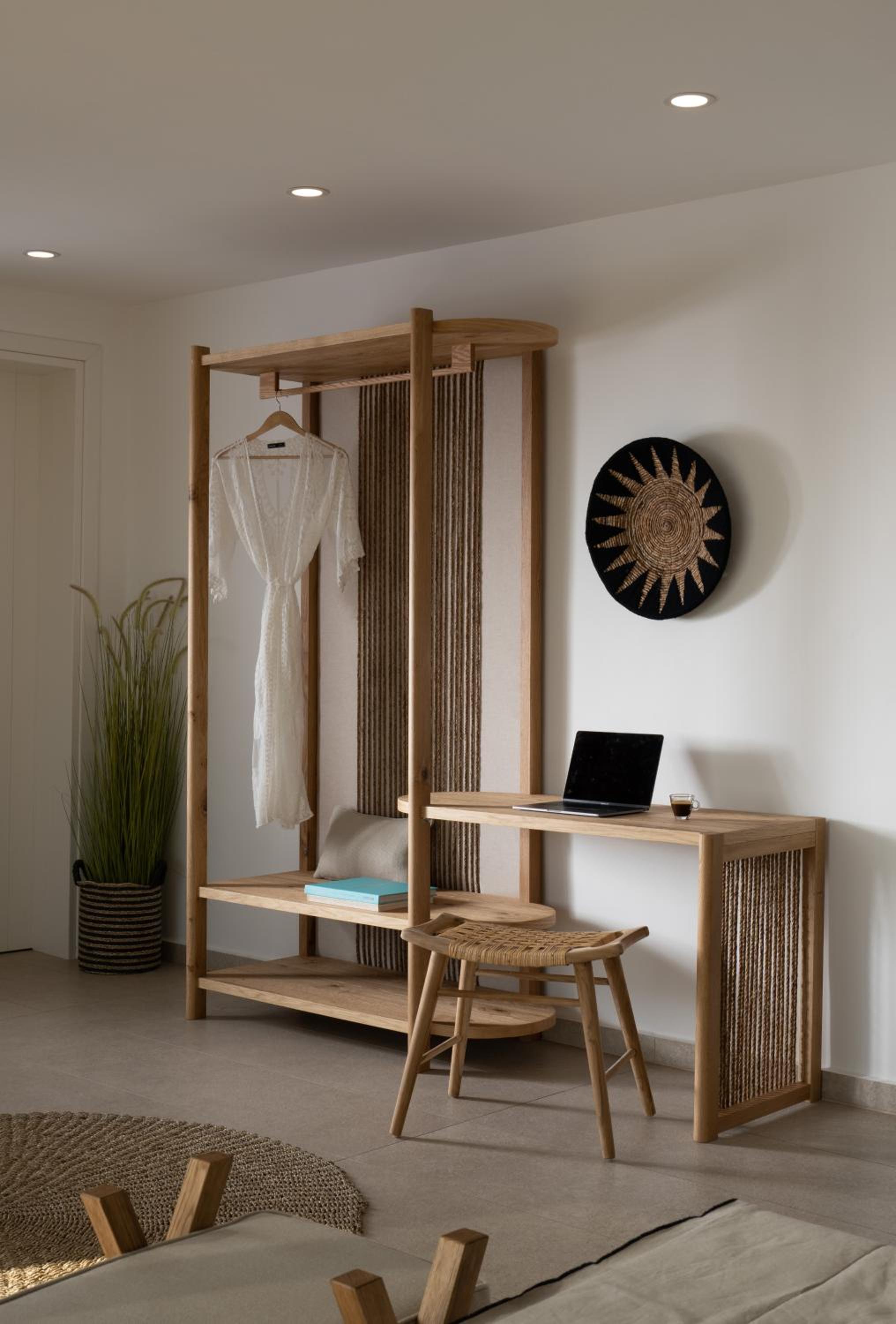 Junior Suite with private pool (Elia) - Photo 8
