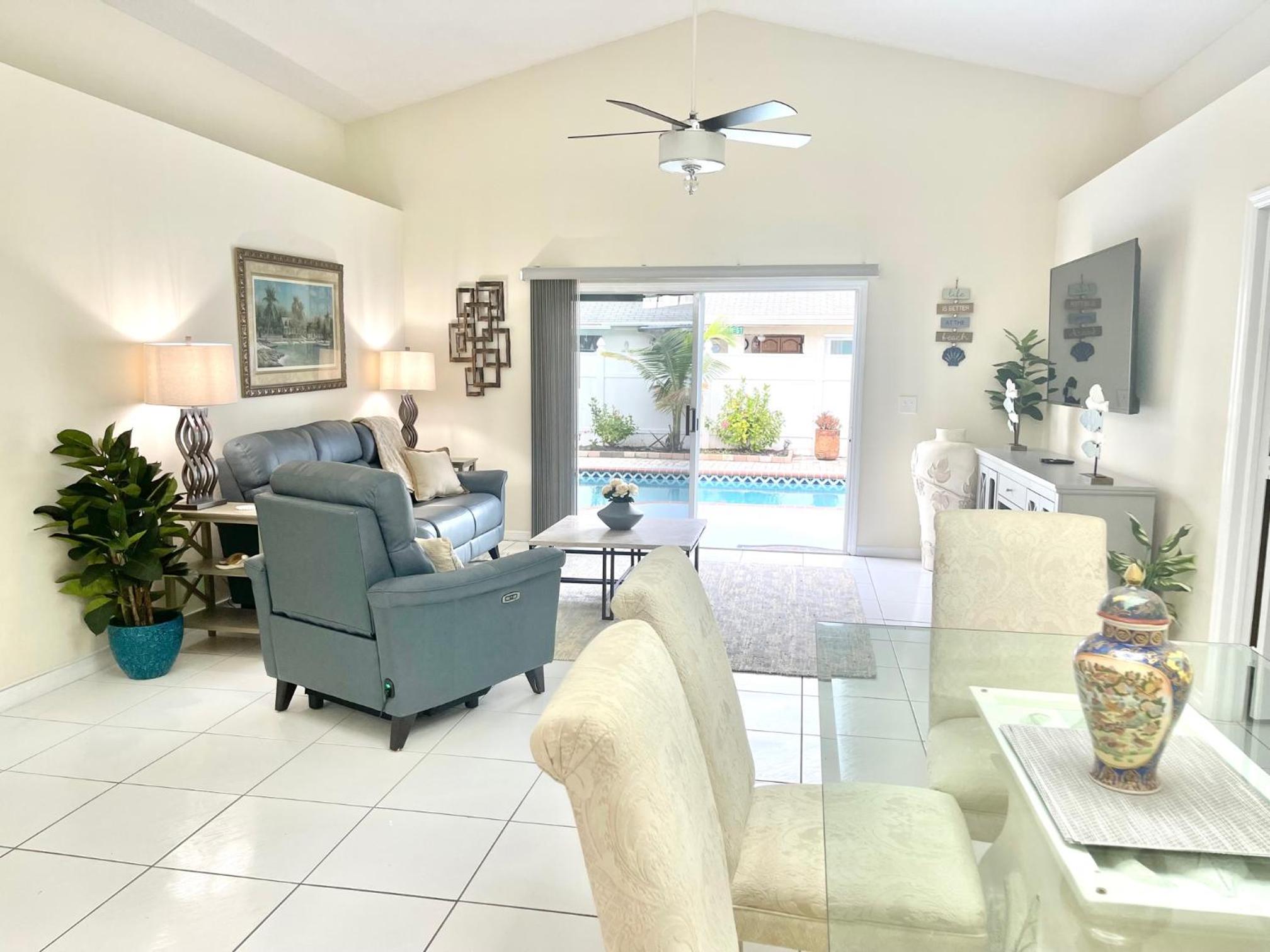 Three-Bedroom House photo 1