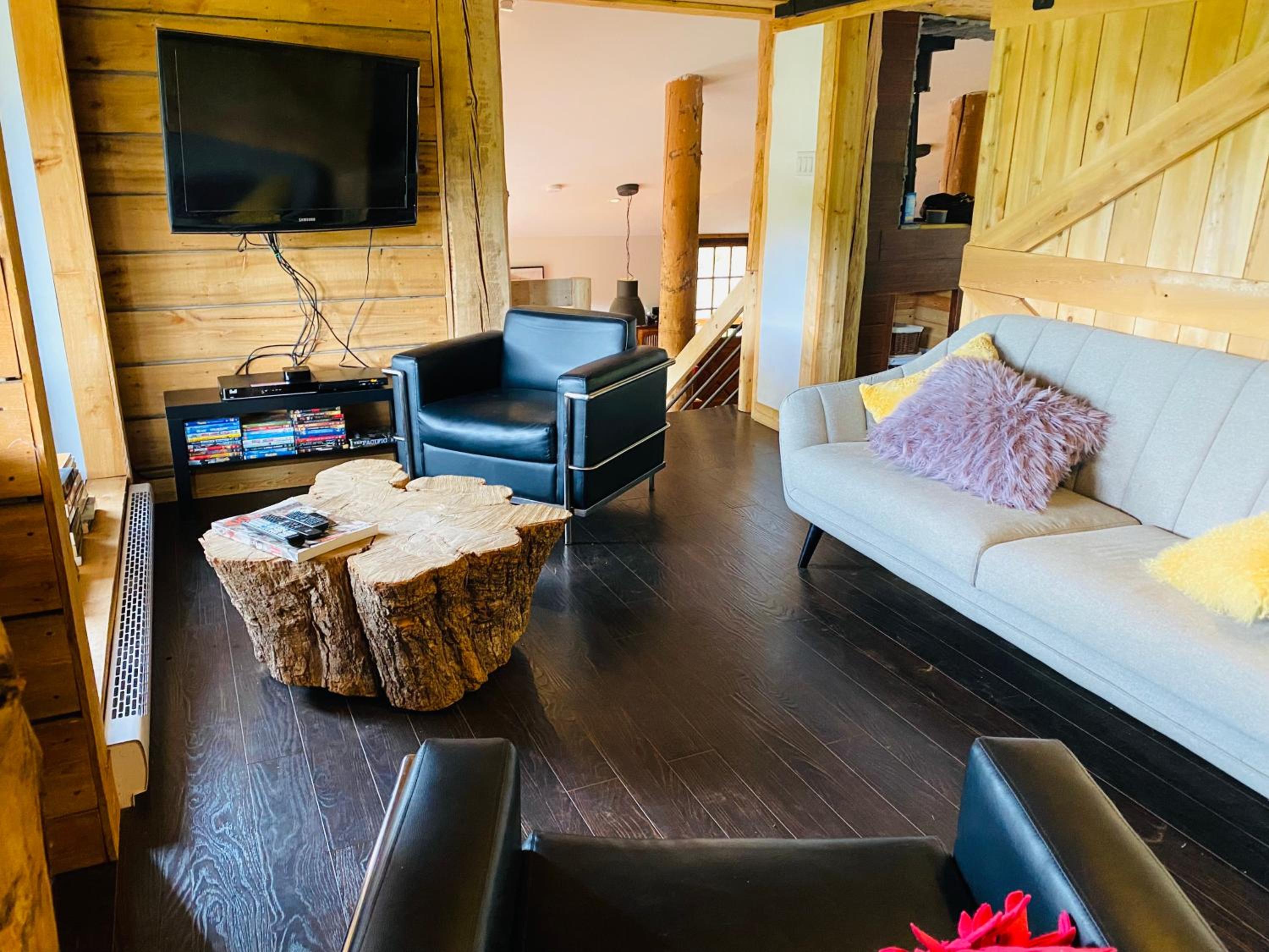 Three-Bedroom Chalet photo 1