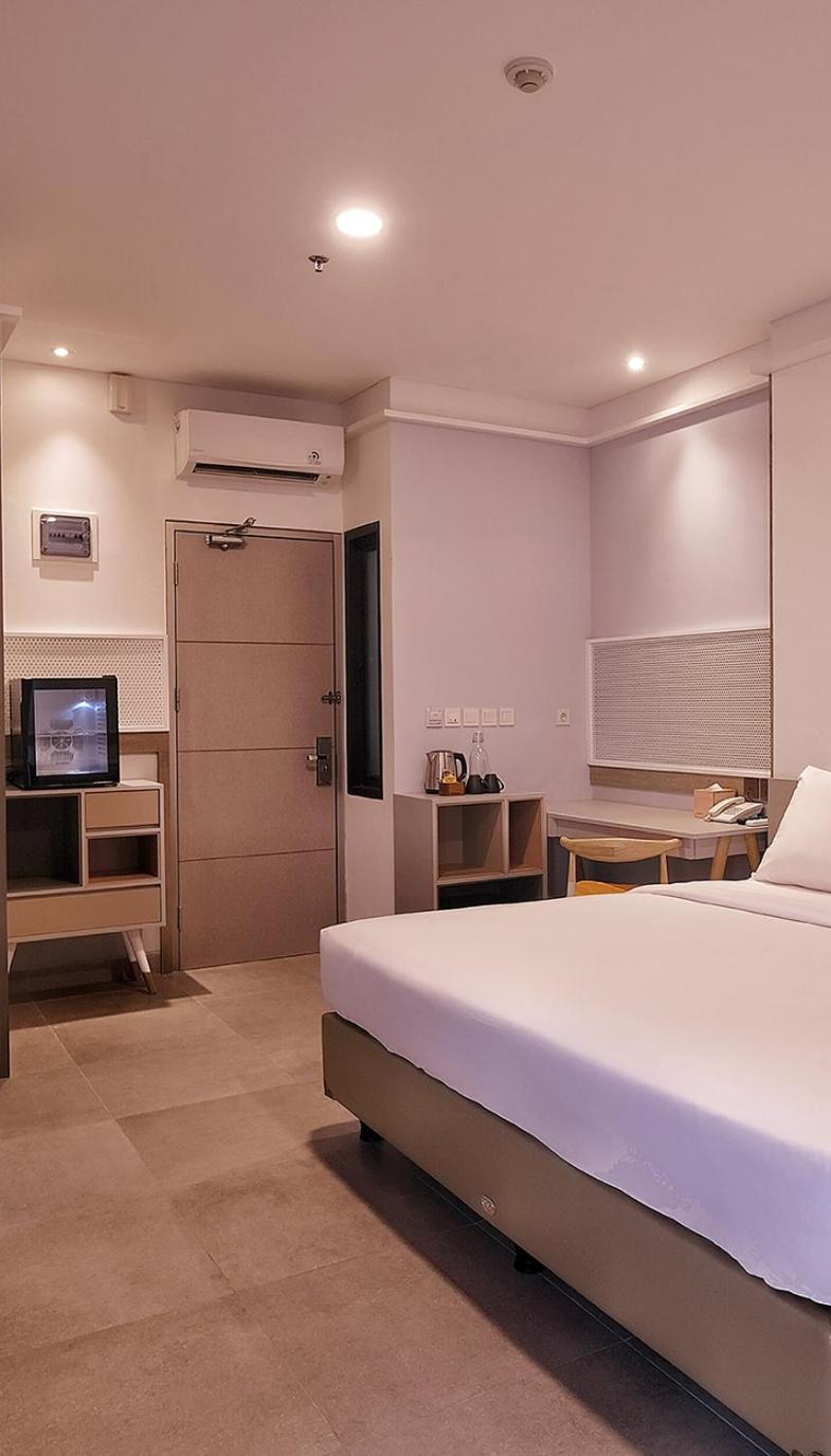 Superior King Room - Photo 3