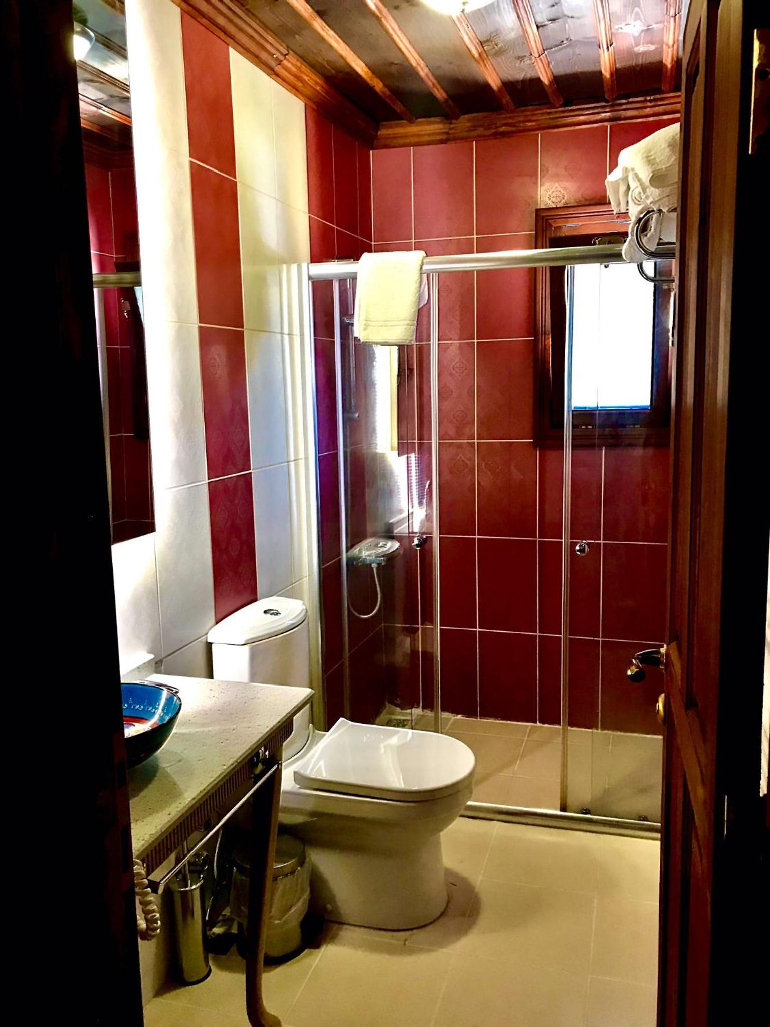 Standard Triple Room photo 2