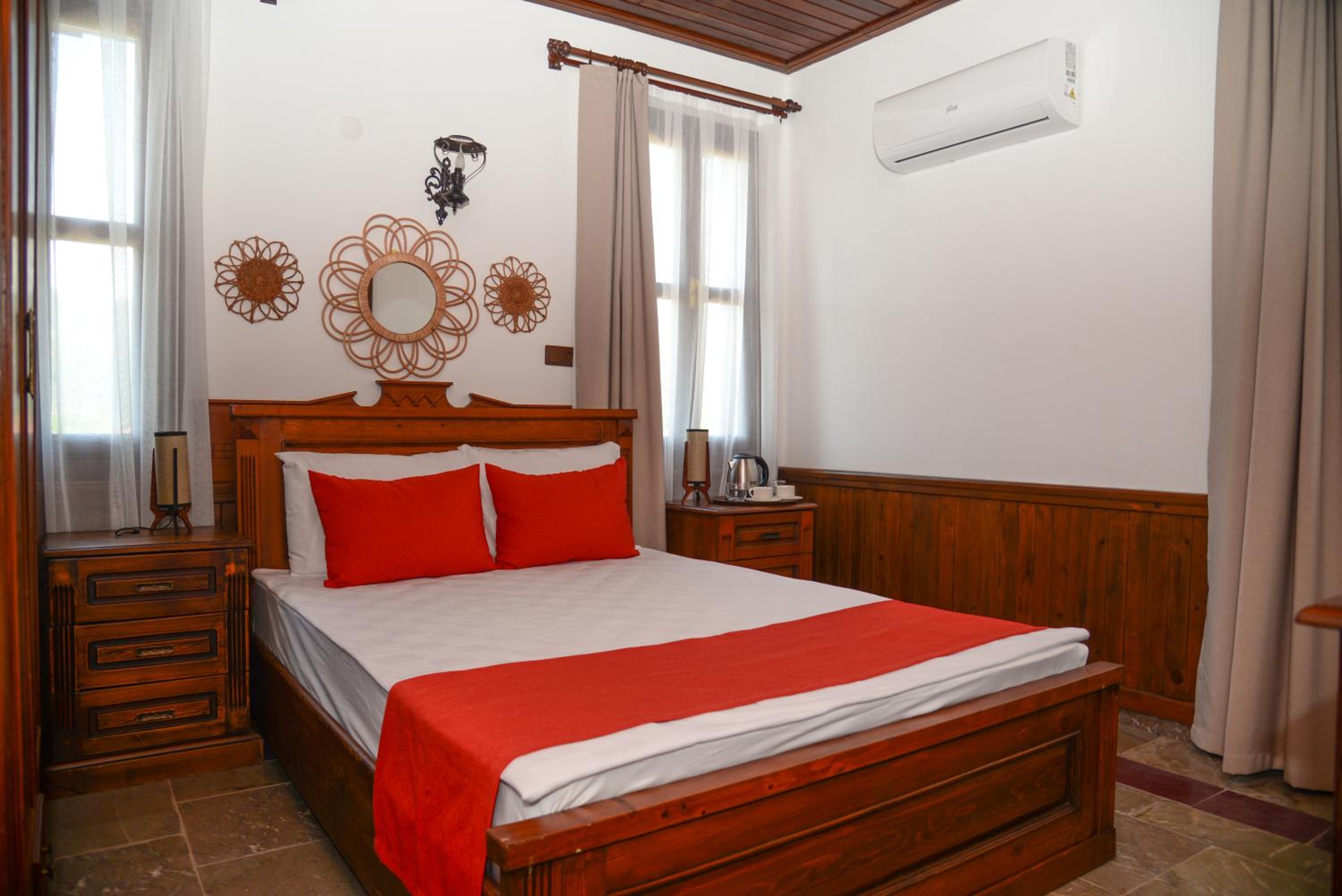 Double Room With Mountain View - Photo 21