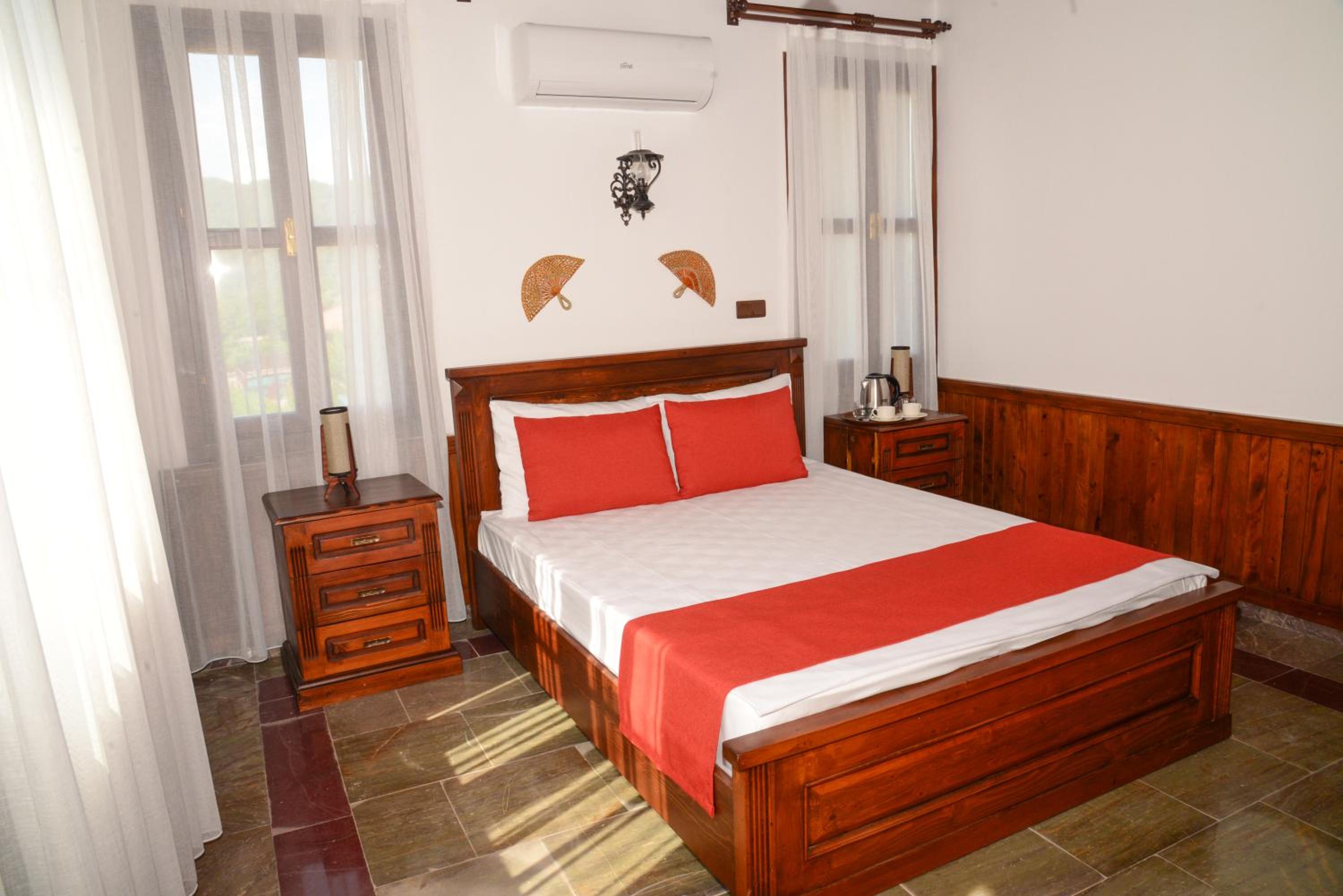 Double Room With Mountain View - Photo 22