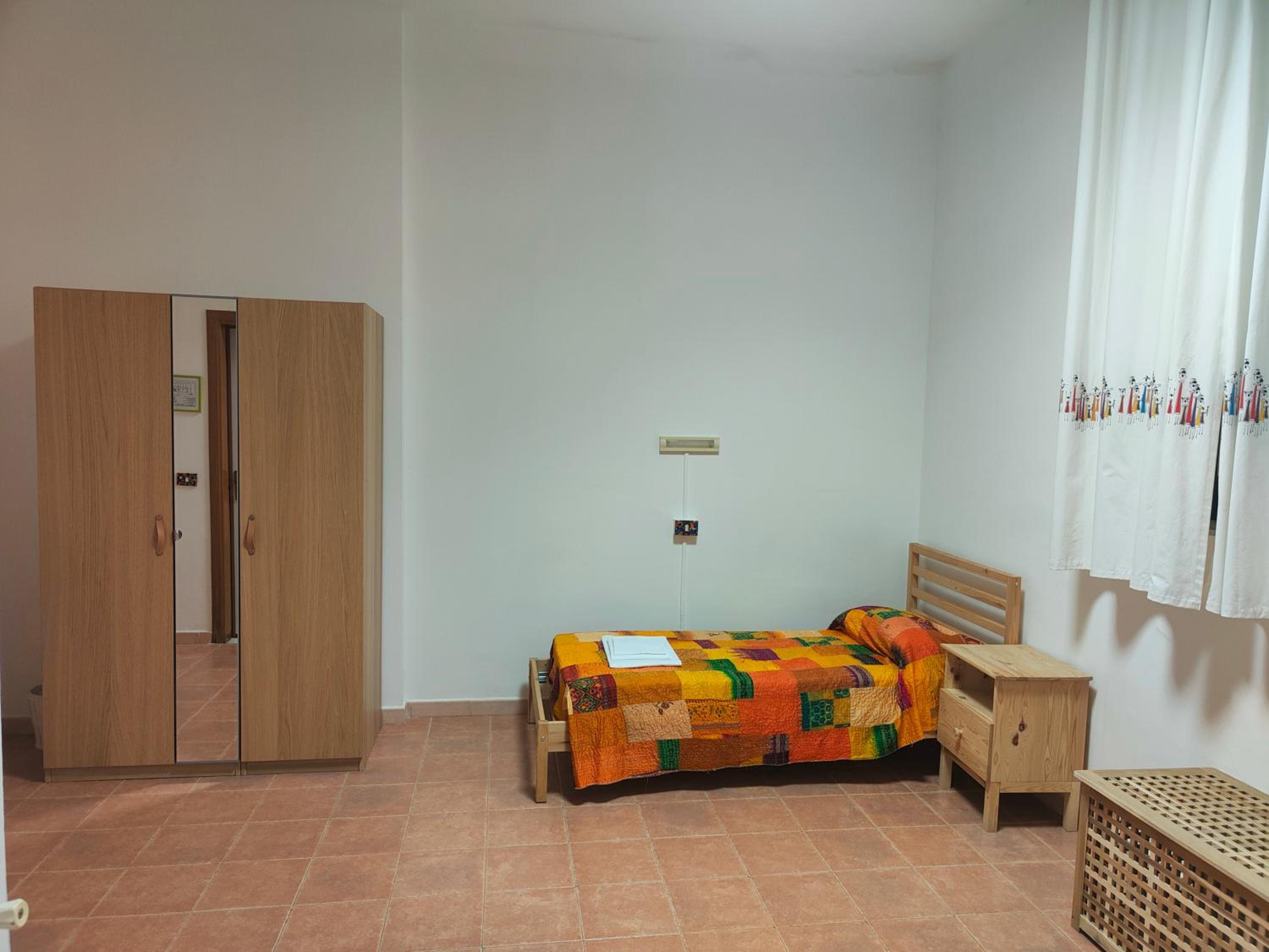Budget Double or Twin Room - Photo 7