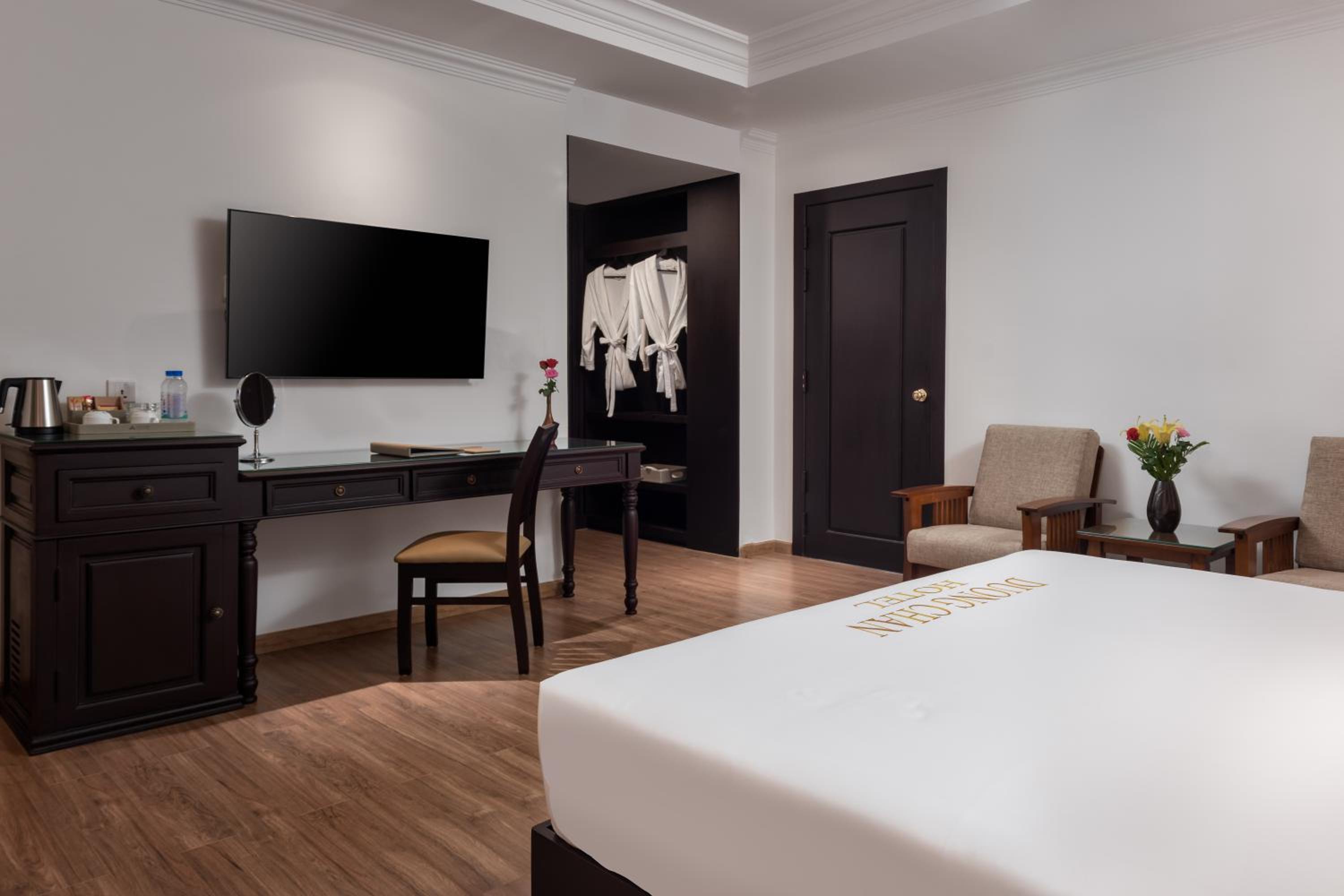 Royal Suite - Photo 1