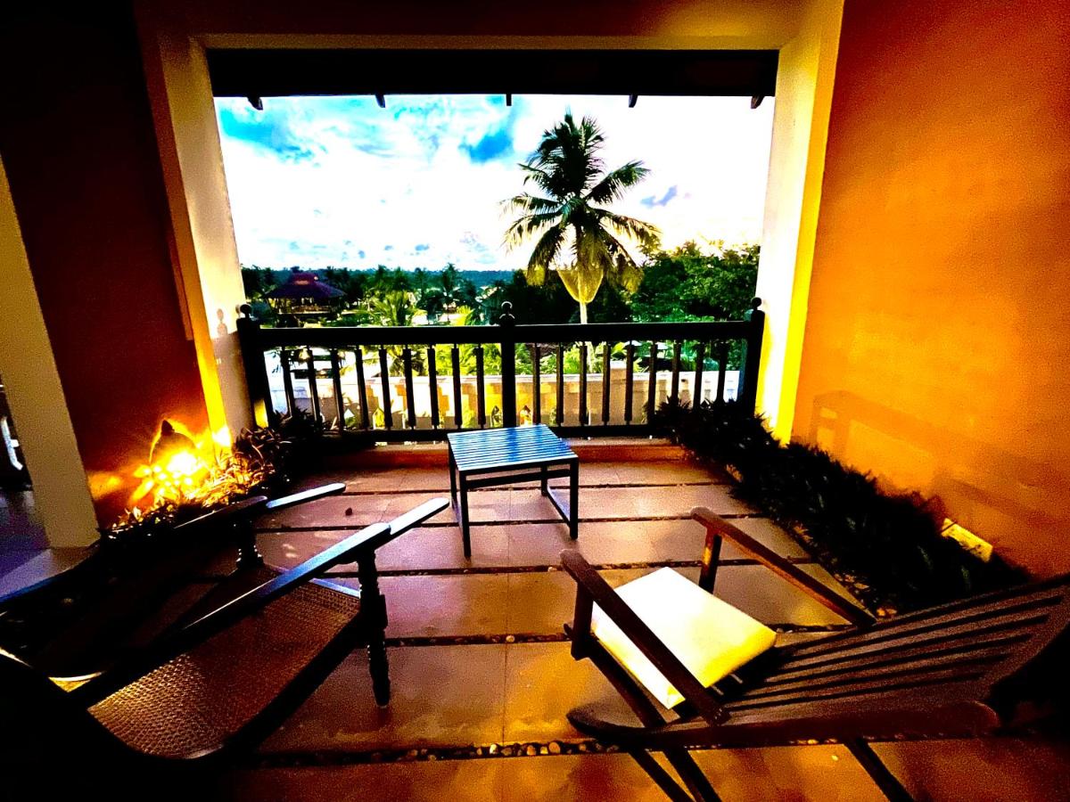 Twin Room with Balcony photo 3